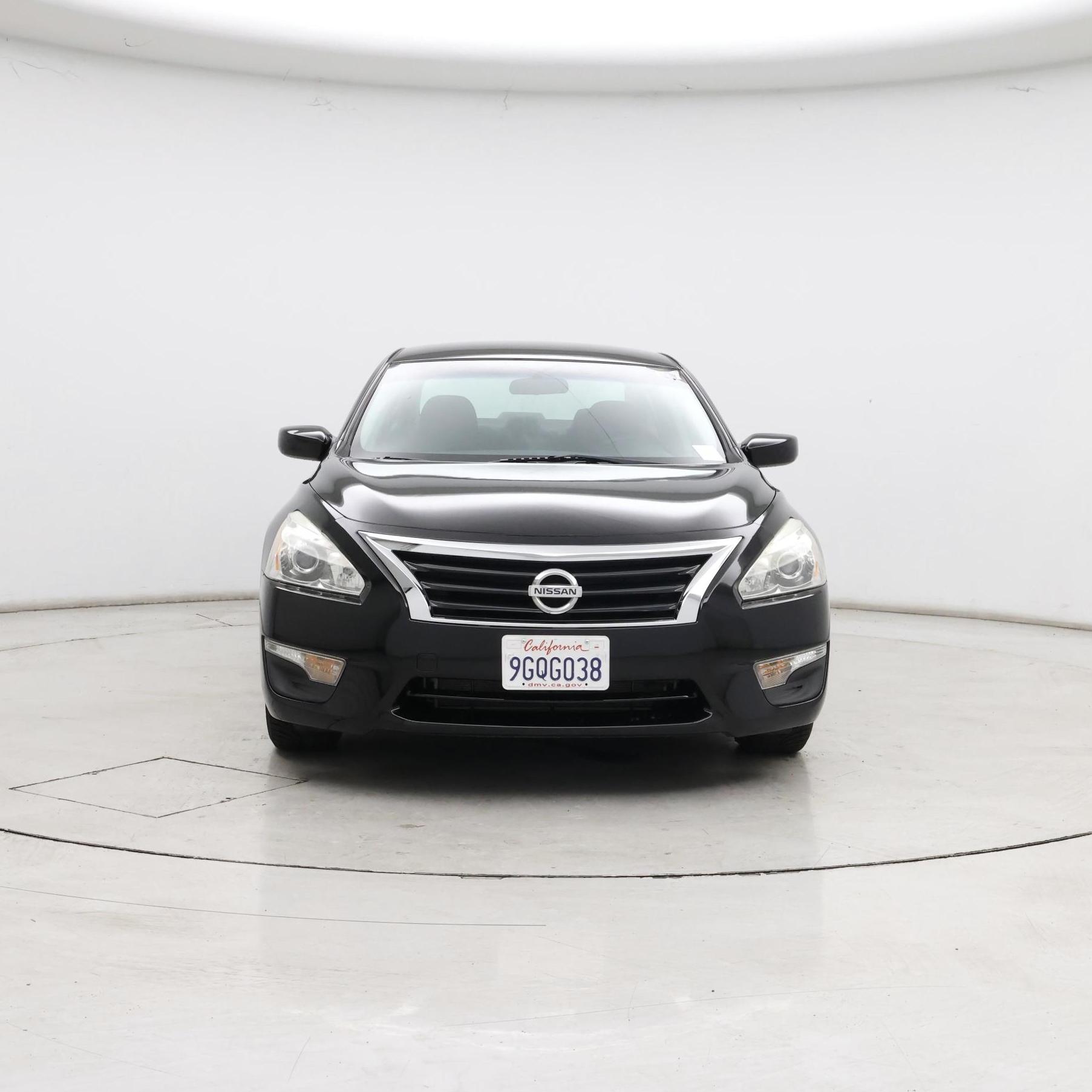 Thumbnail: 2015 Nissan Altima - 5