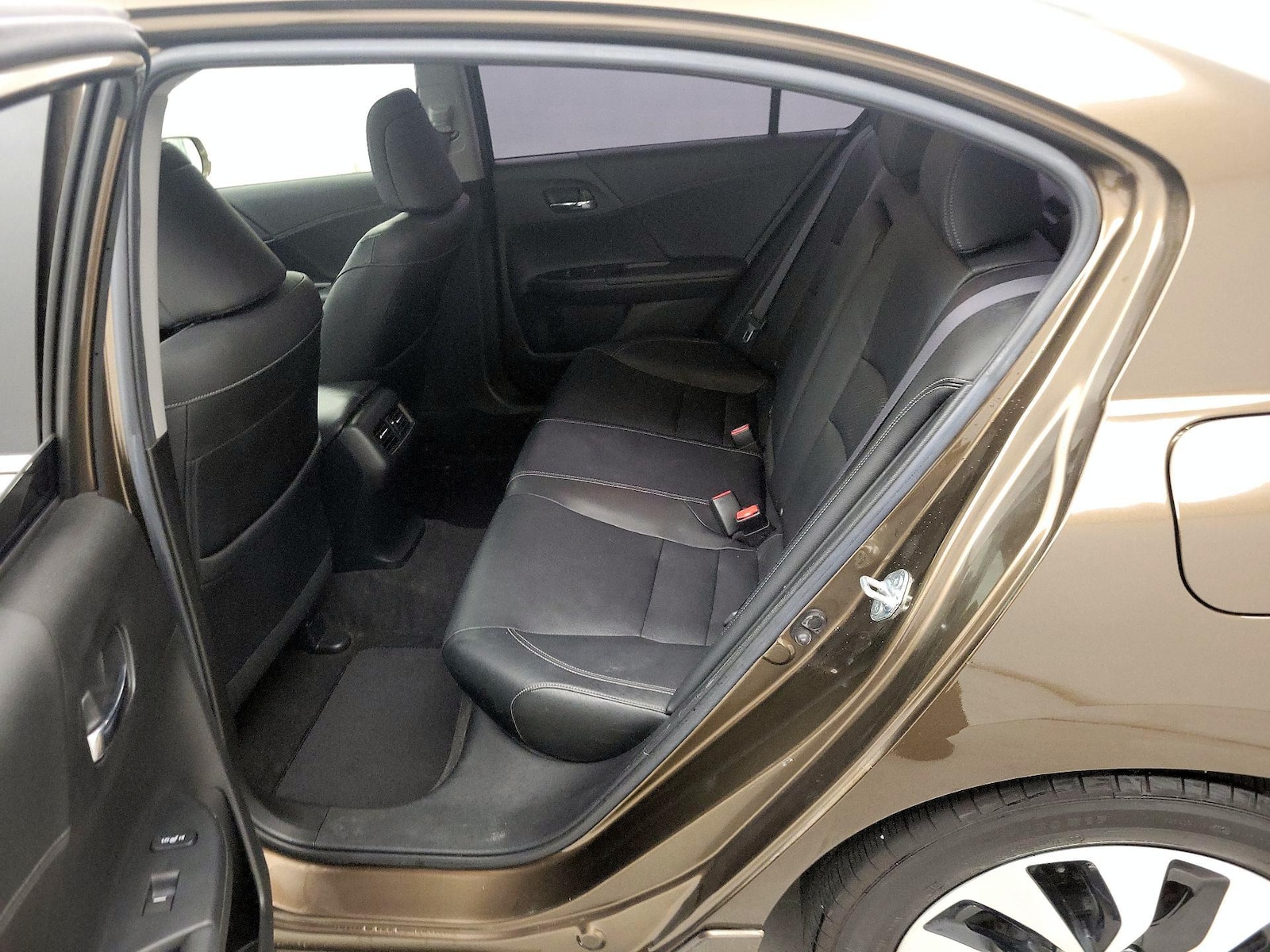 2017 Honda Accord Hybrid Touring - Photo 22