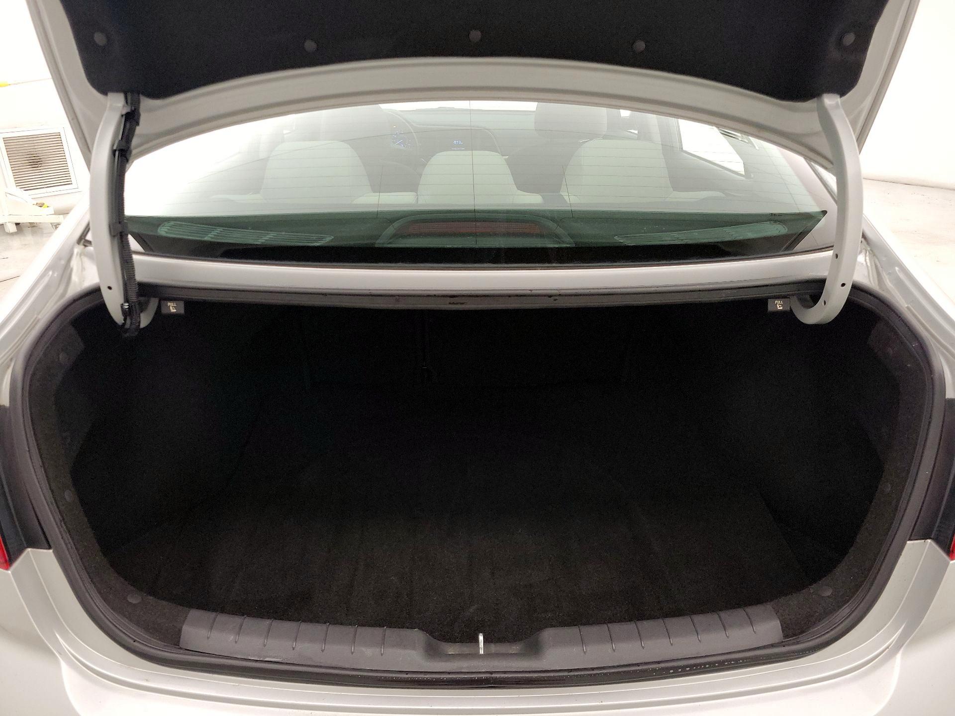 Thumbnail: 2019 Hyundai Elantra - 20