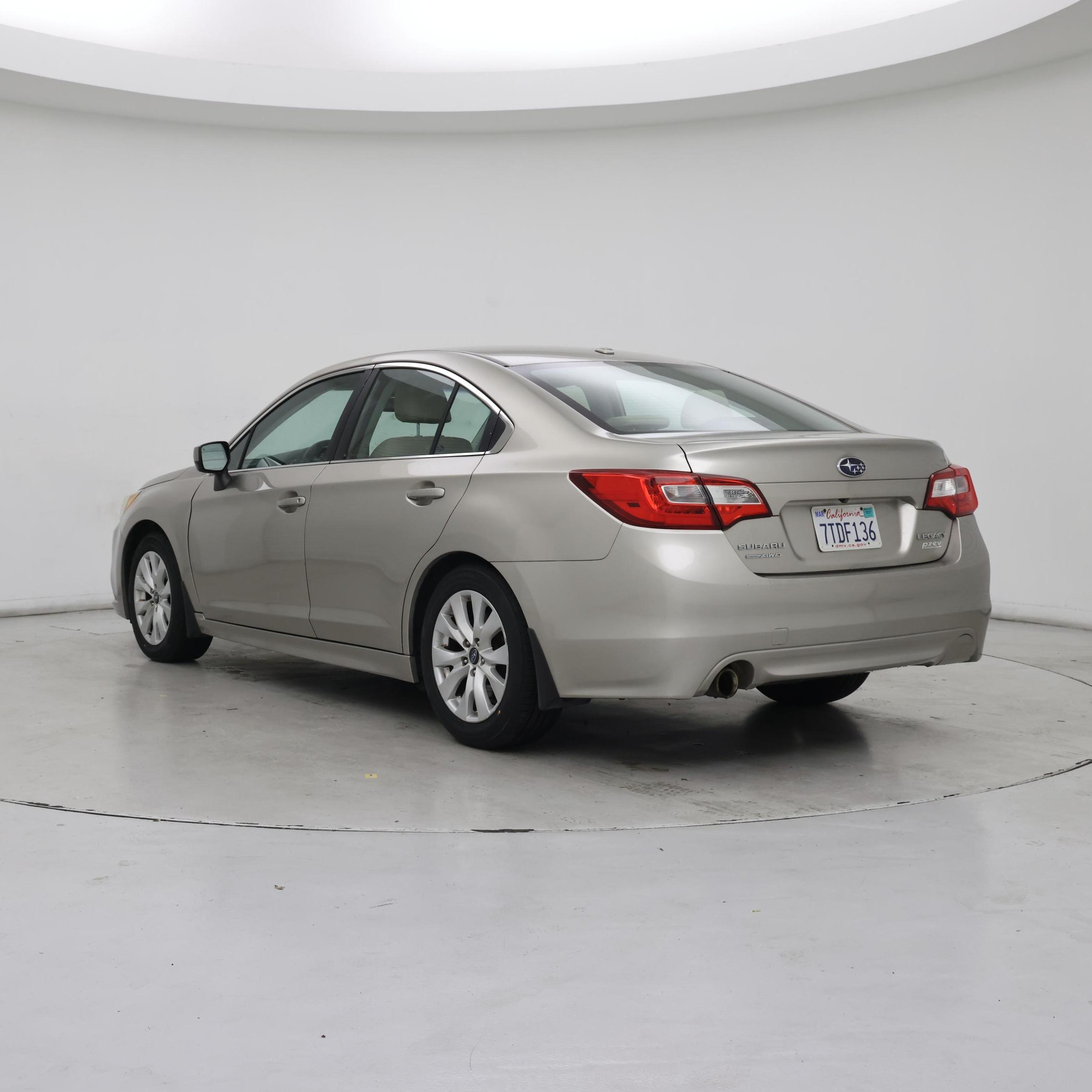 Thumbnail: 2015 Subaru Legacy - 2