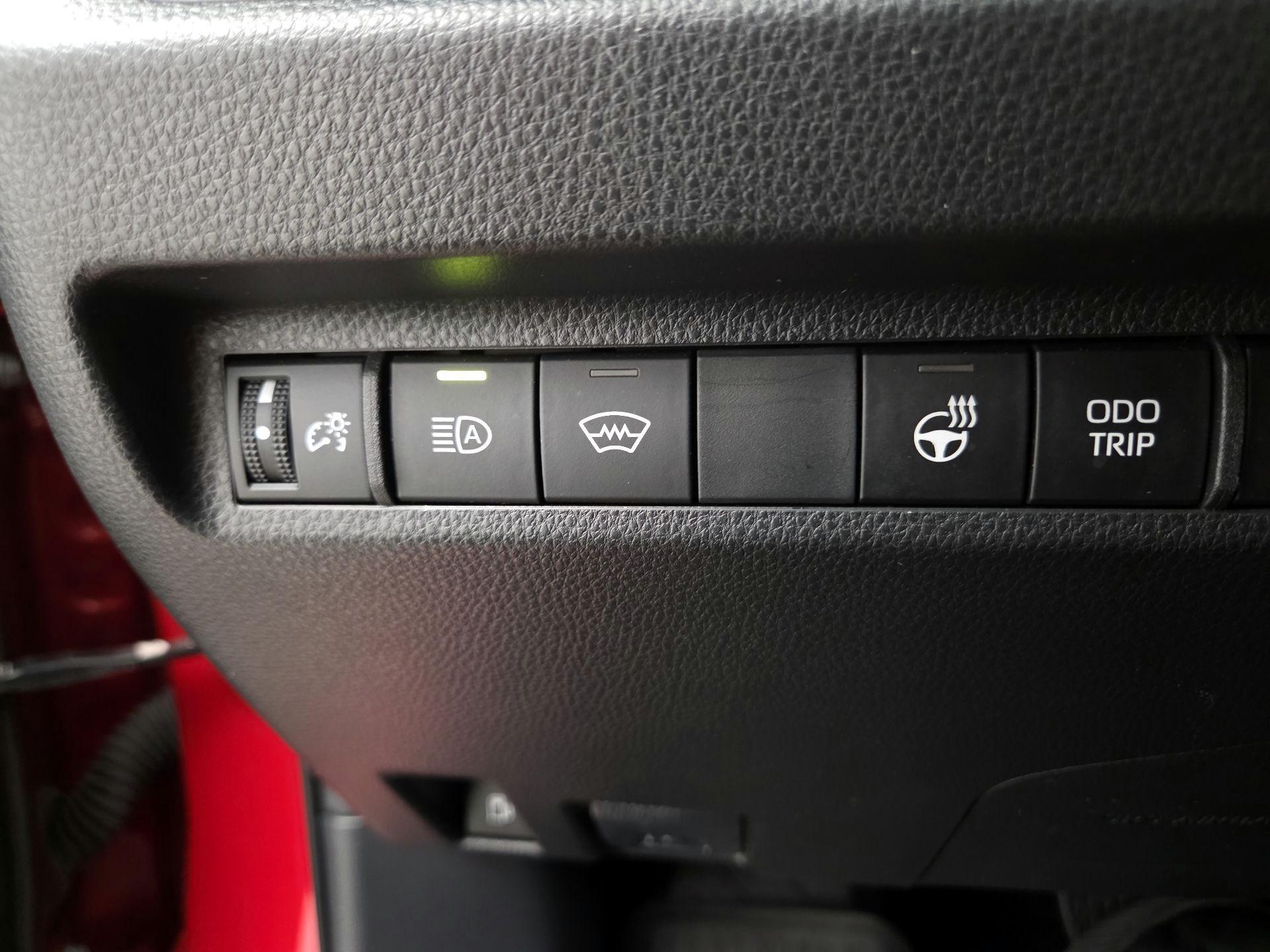 Thumbnail: 2023 Toyota RAV4 - 13