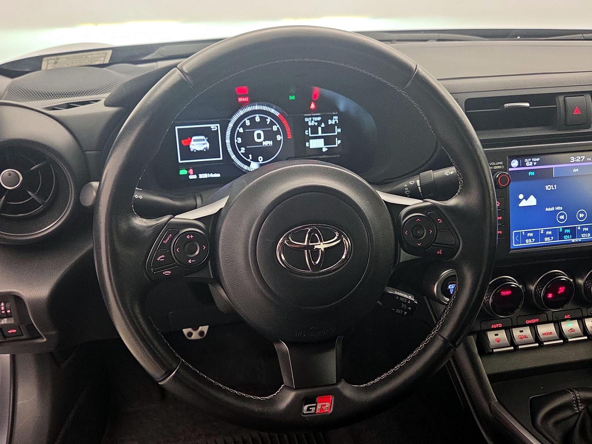 Thumbnail: 2023 Toyota GR86 - 10