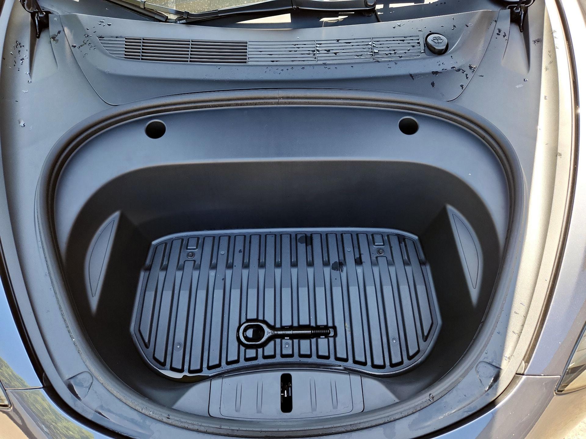 Thumbnail: 2023 Tesla Model 3 - 20