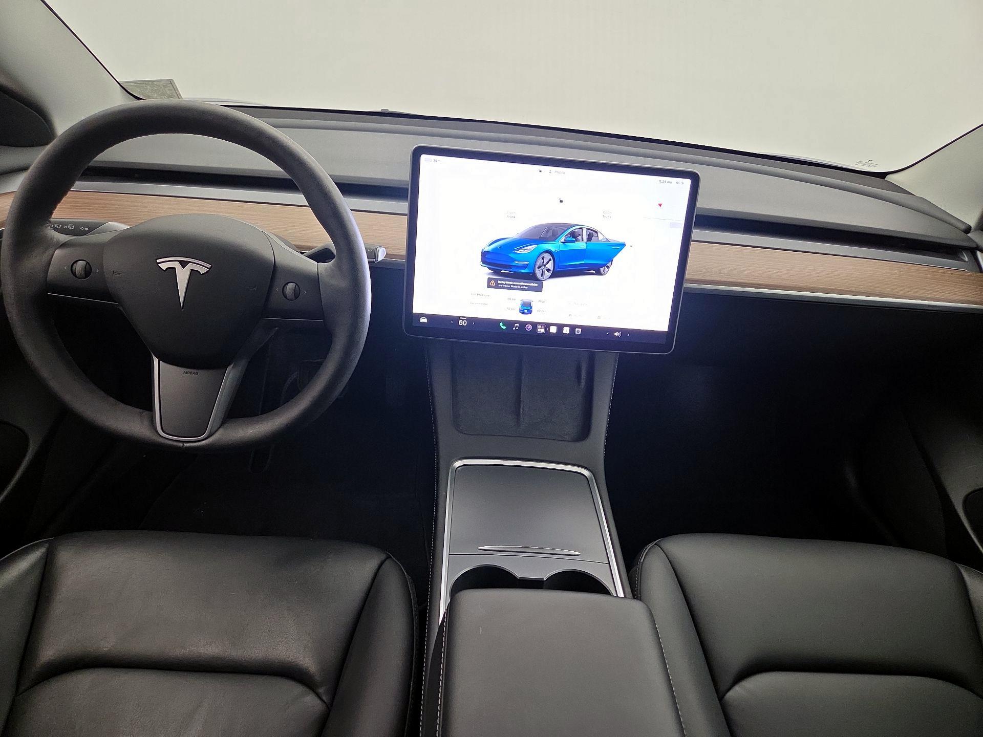 Thumbnail: 2022 Tesla Model 3 - 9