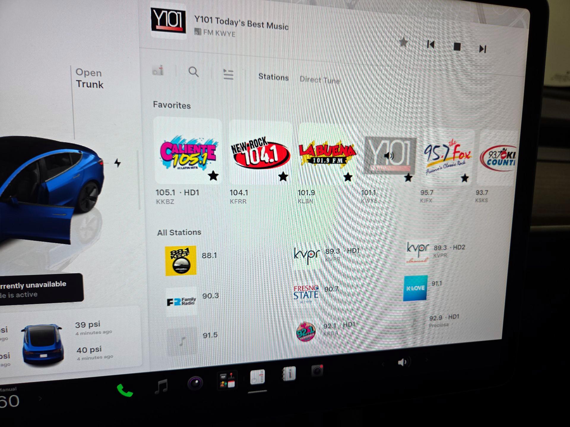 Thumbnail: 2022 Tesla Model 3 - 15