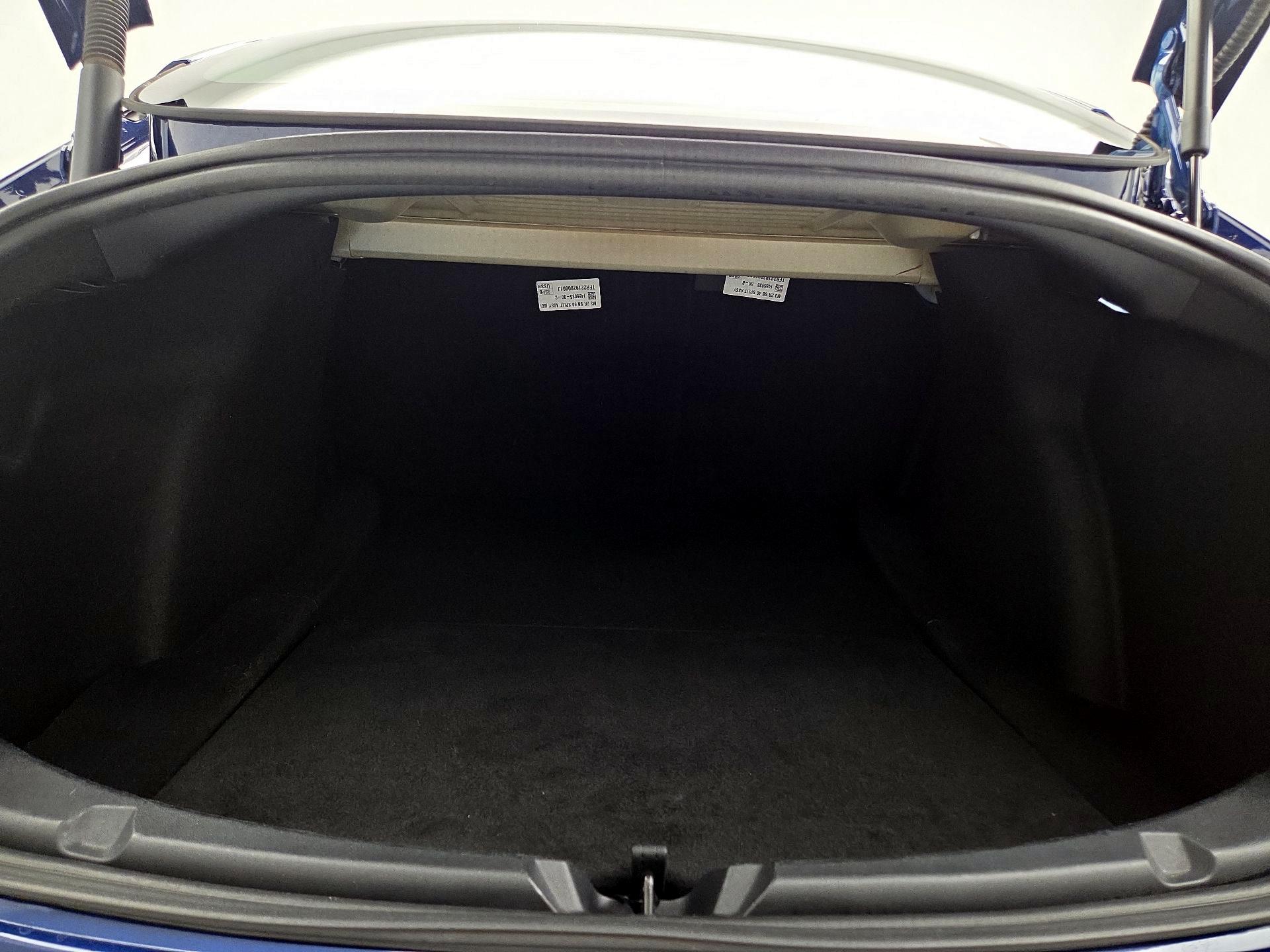 Thumbnail: 2022 Tesla Model 3 - 19