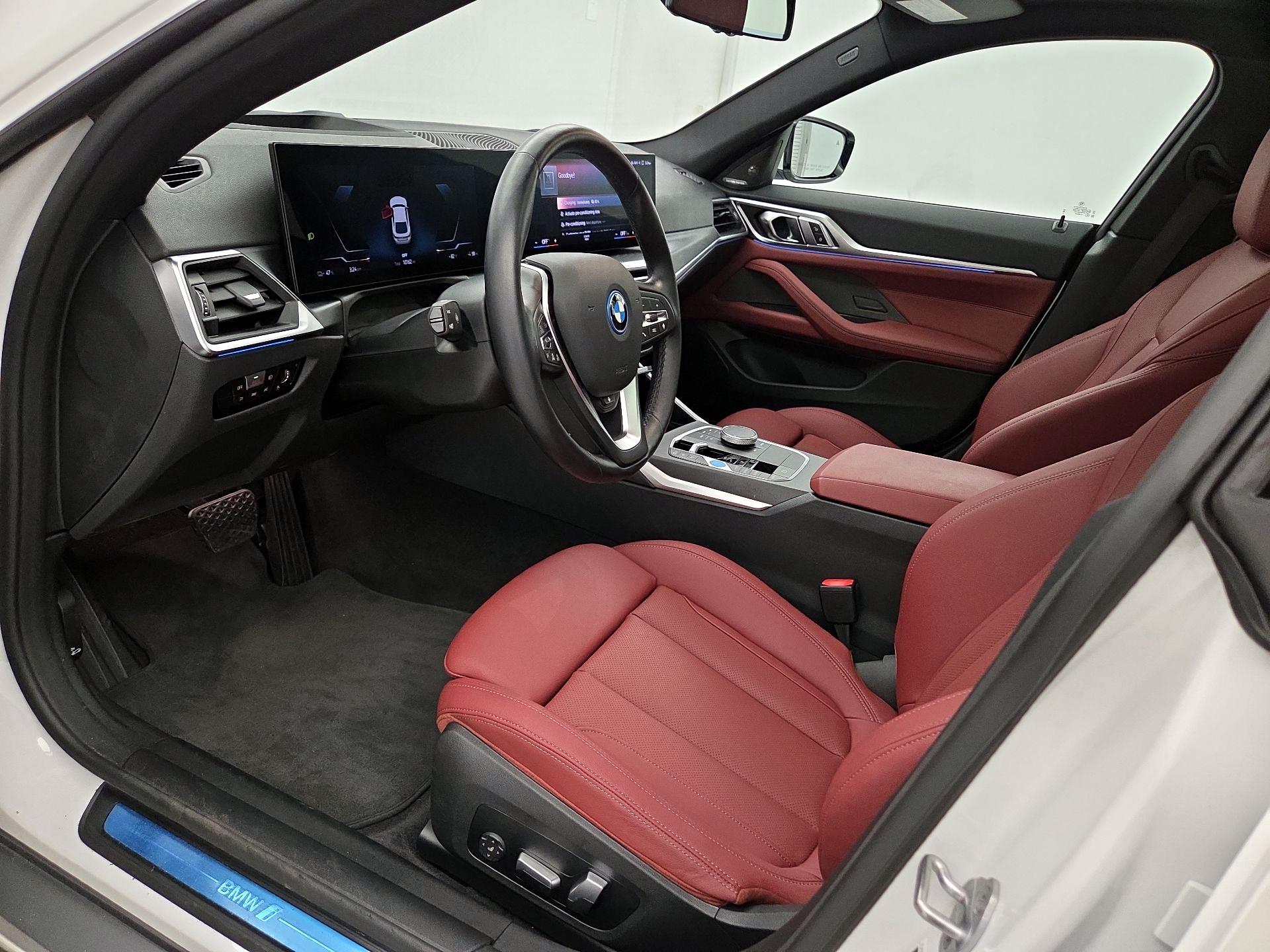 Thumbnail: 2023 BMW i4 - 11