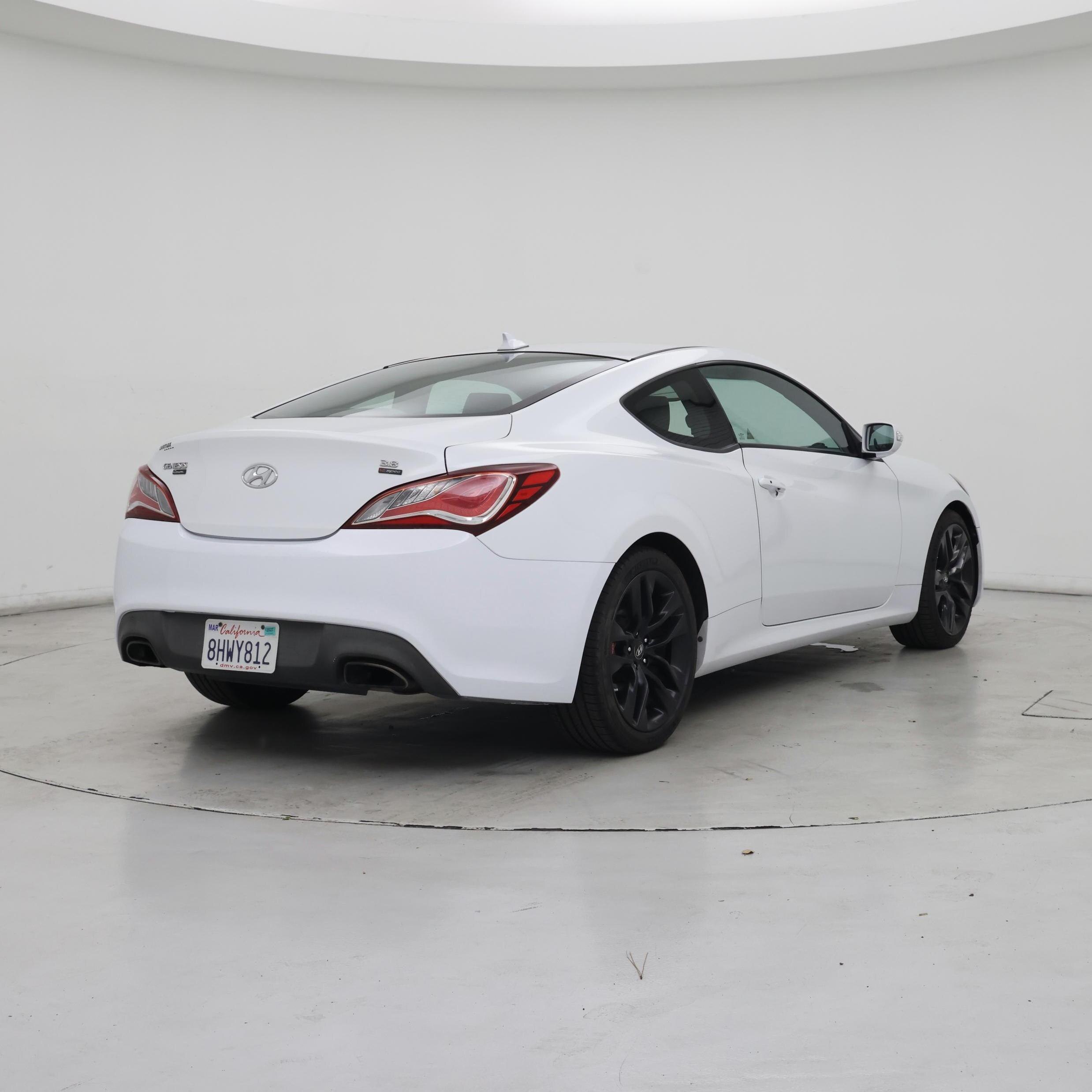 Thumbnail: 2016 Hyundai Genesis - 8