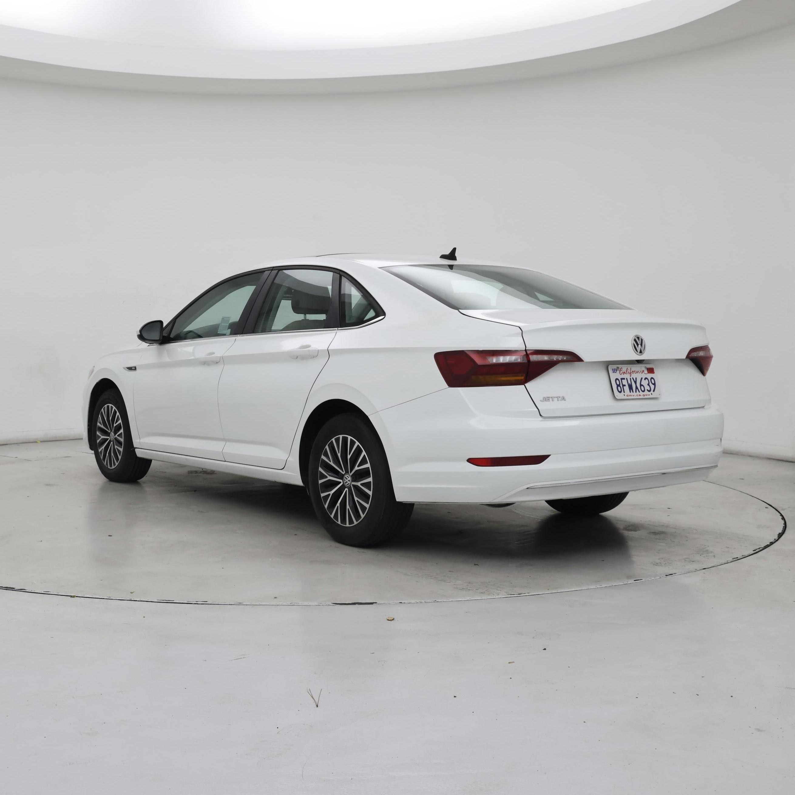Thumbnail: 2019 Volkswagen Jetta - 2