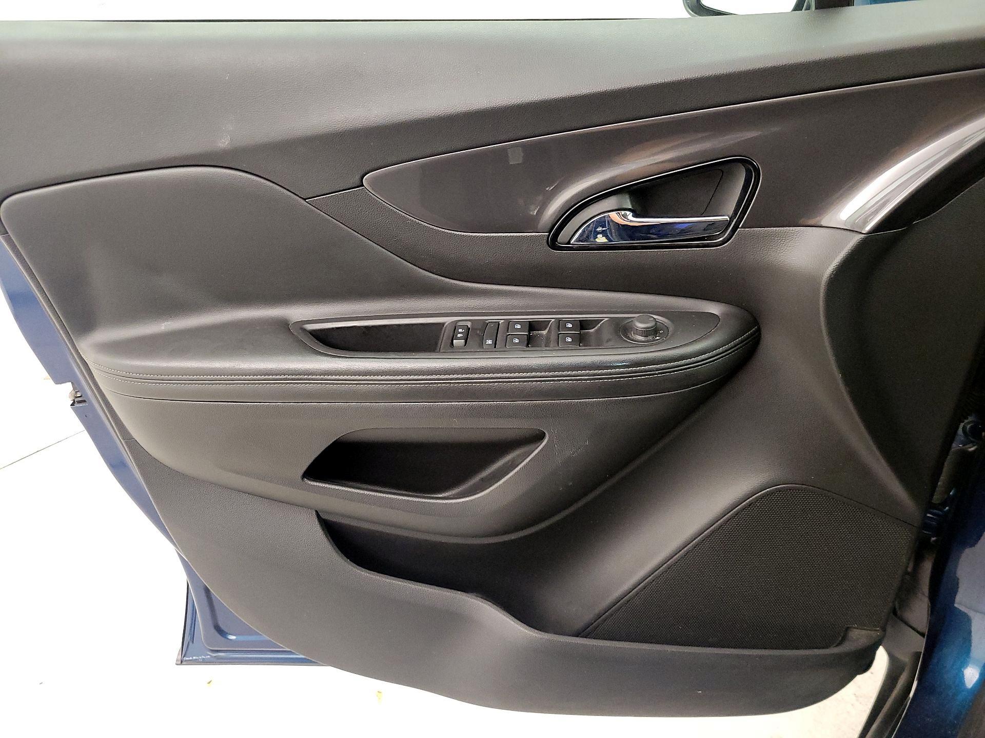 Thumbnail: 2019 Buick Encore - 12