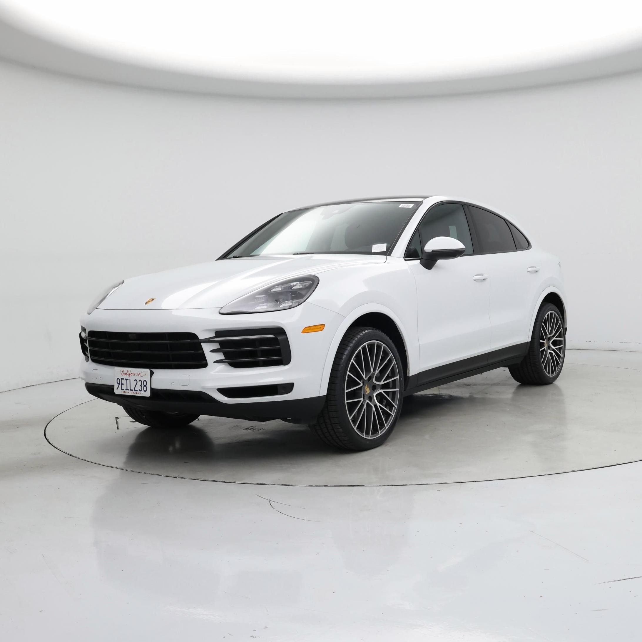 Thumbnail: 2023 Porsche Cayenne - 4