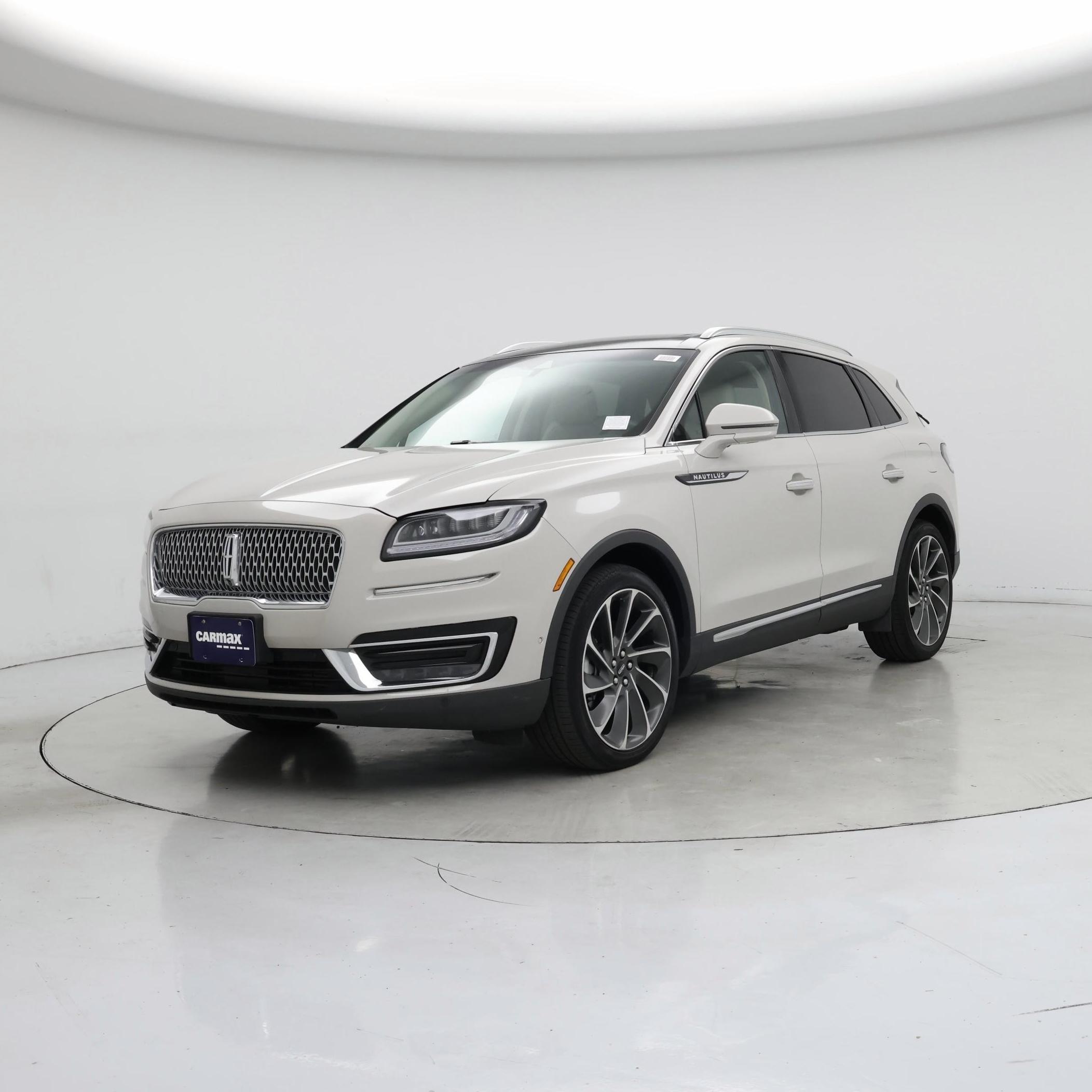 Thumbnail: 2020 Lincoln Nautilus - 4