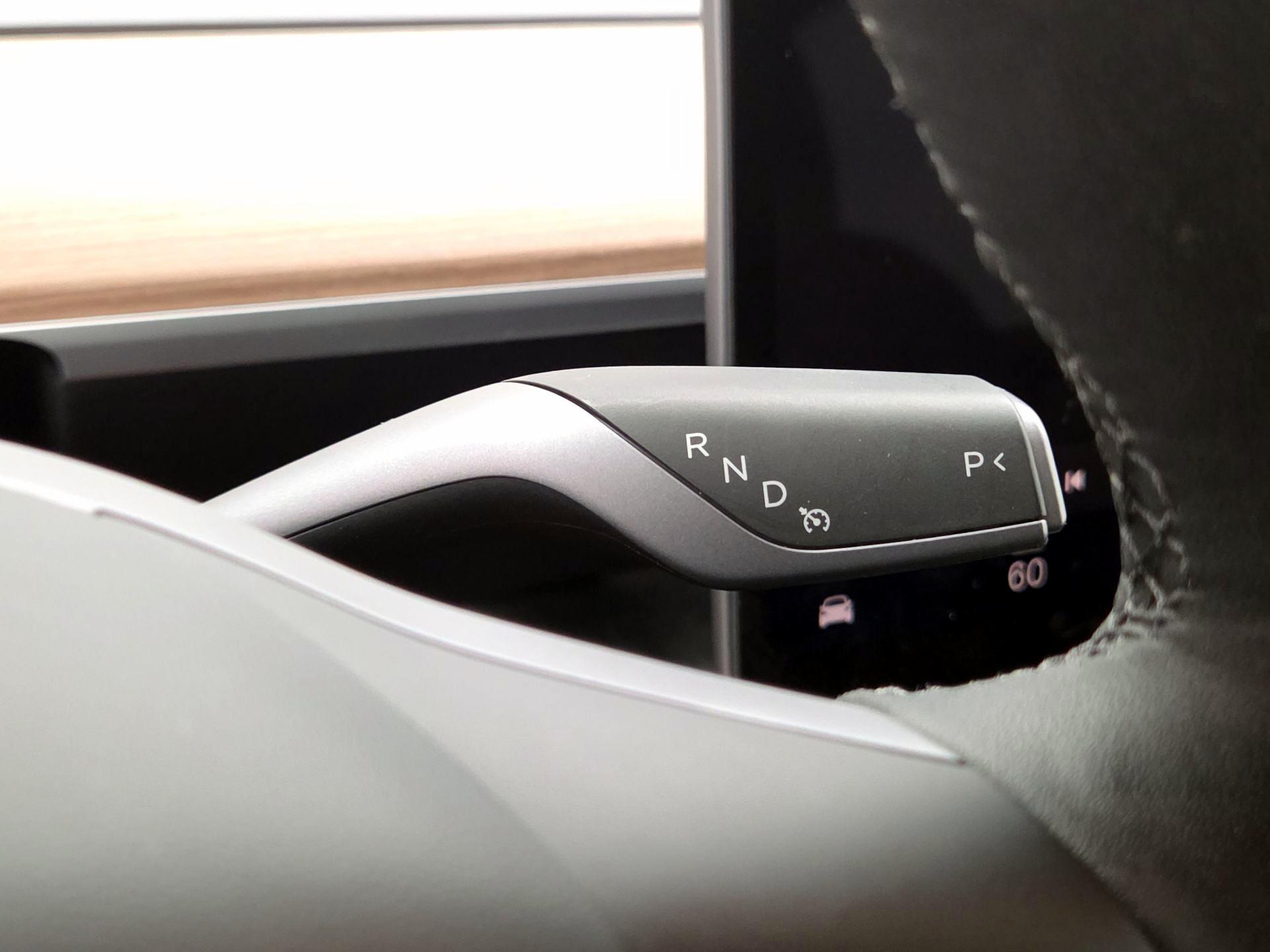 Thumbnail: 2025 Tesla Model Y - 17