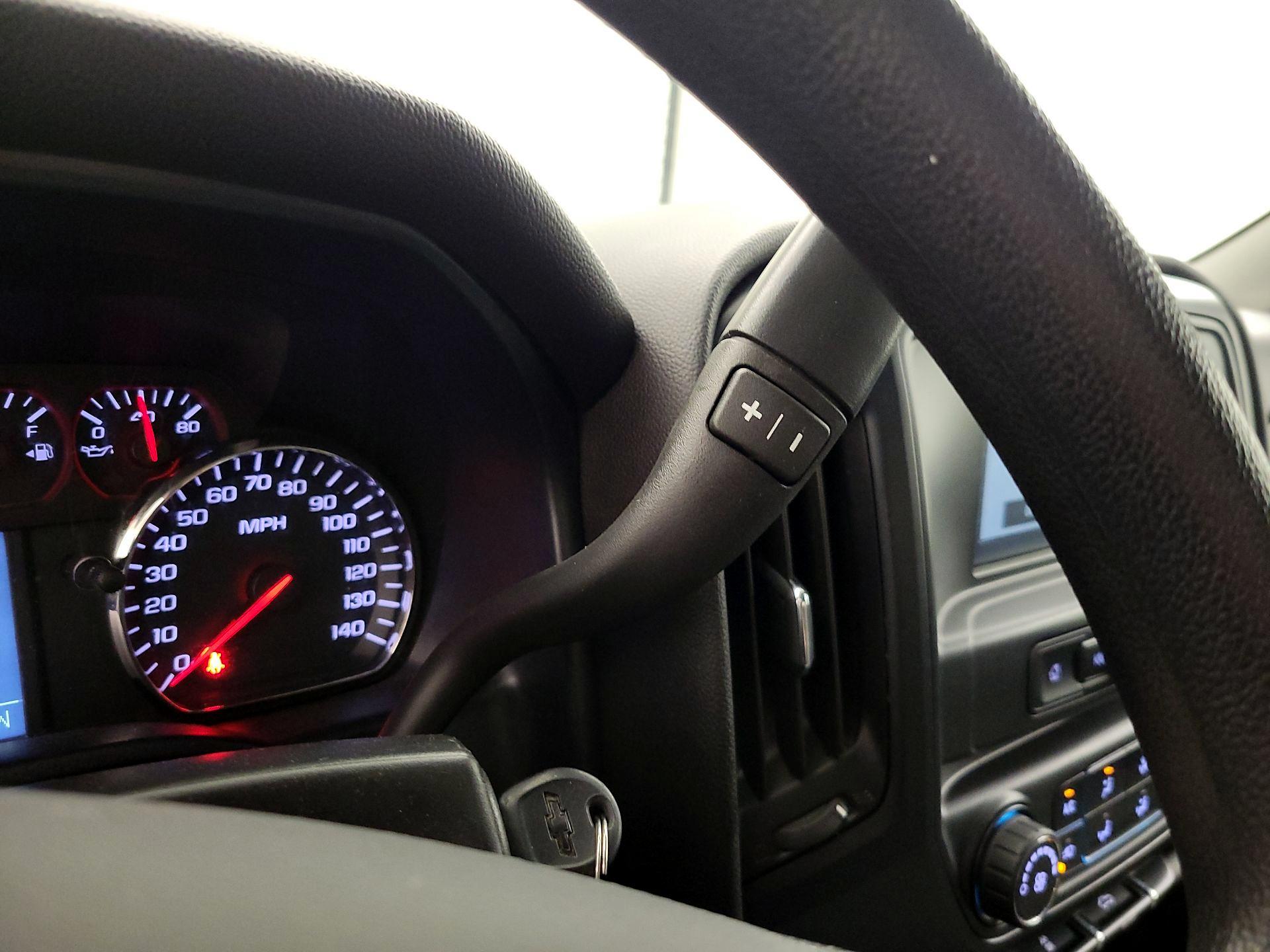Thumbnail: 2019 Chevrolet Silverado 1500 - 17
