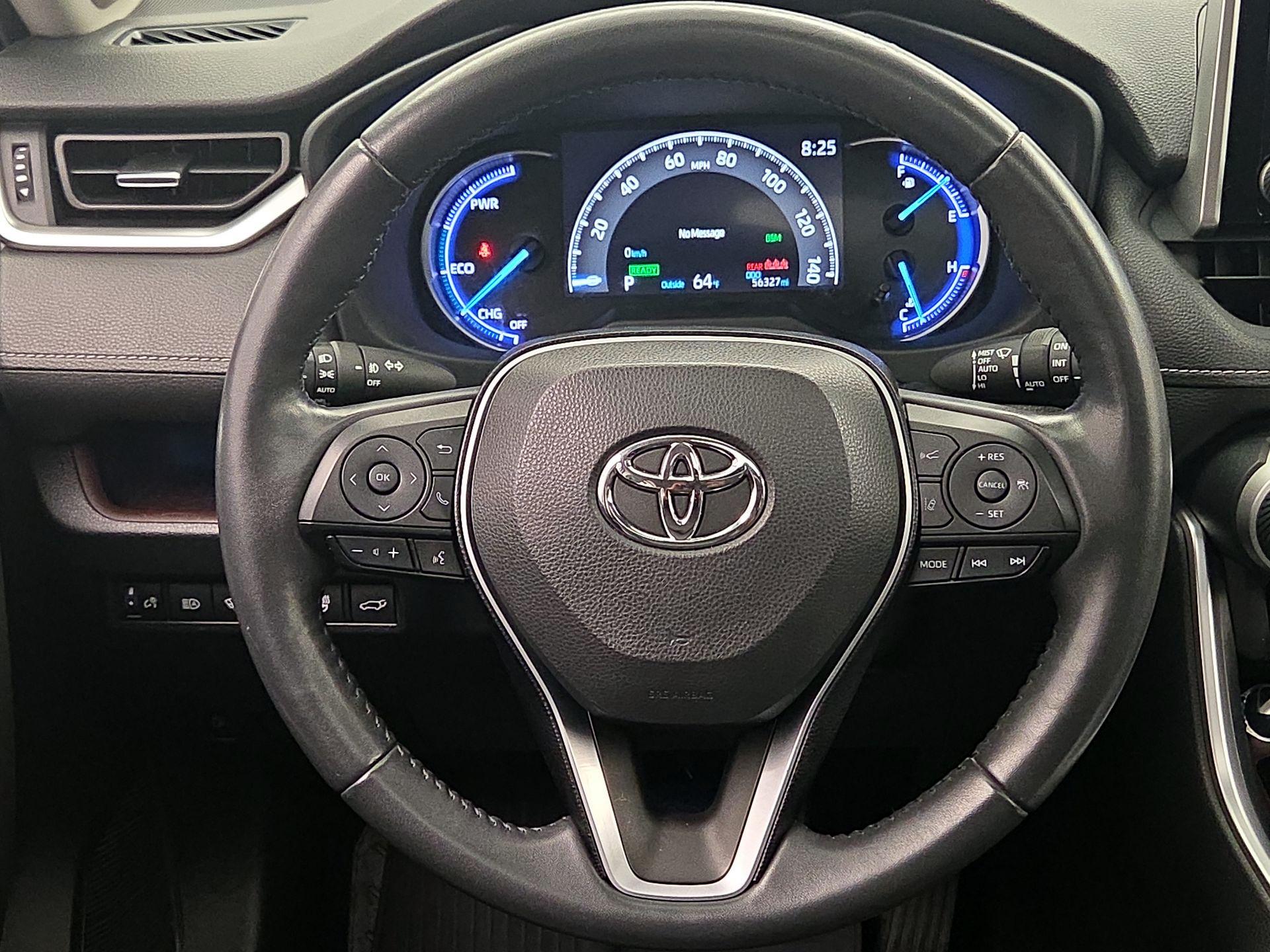 Thumbnail: 2020 Toyota RAV4 - 10