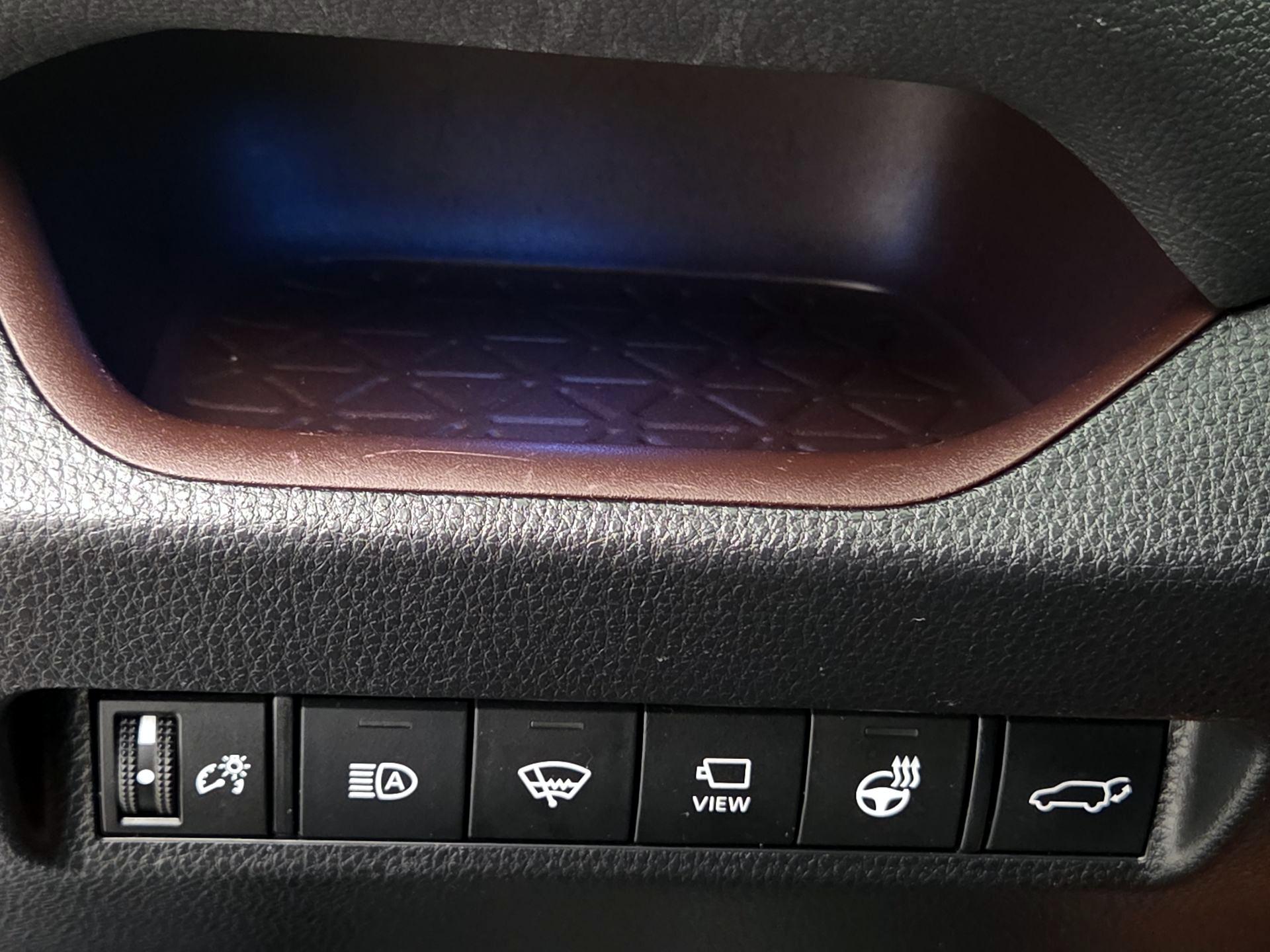 Thumbnail: 2020 Toyota RAV4 - 13