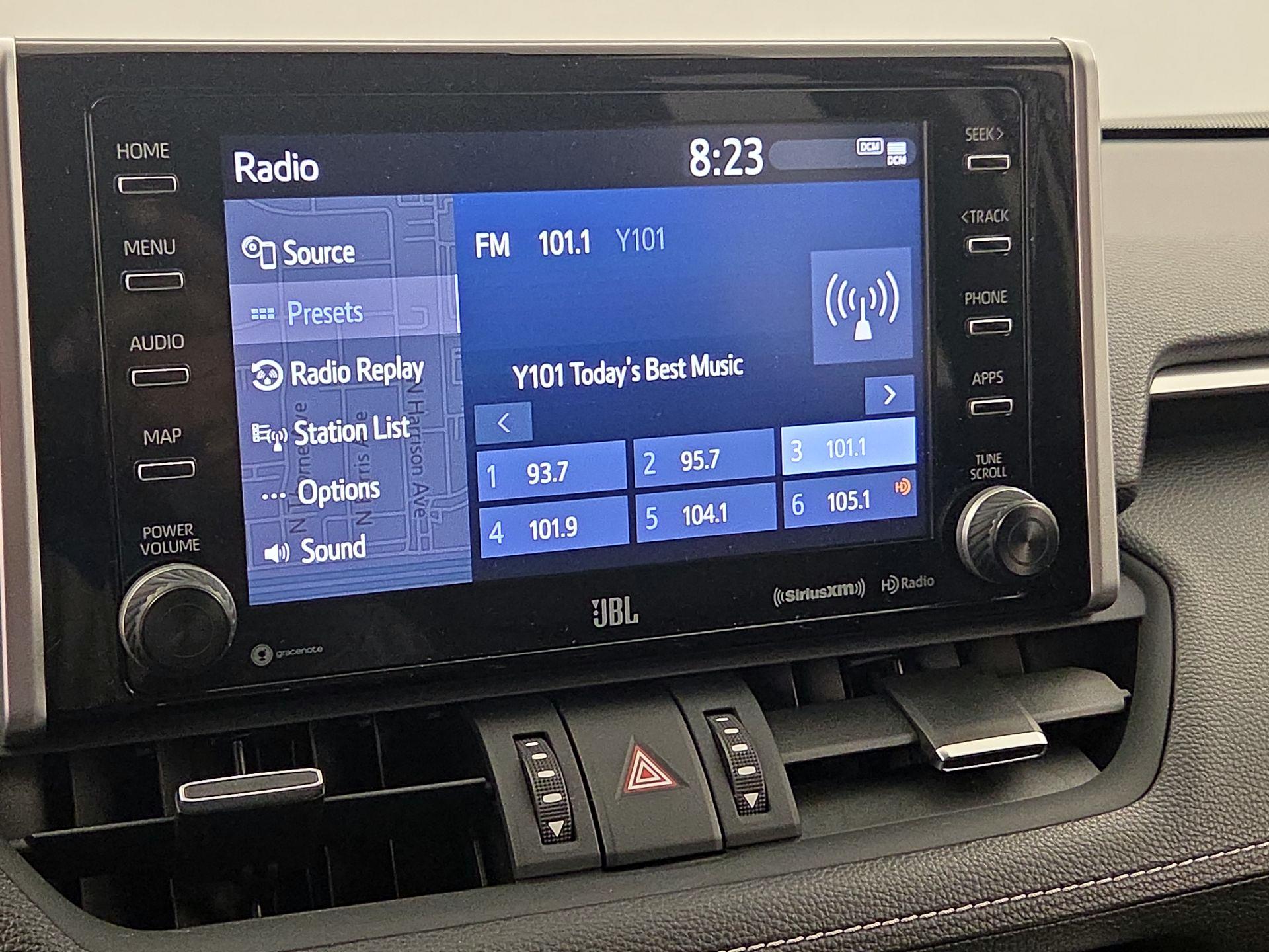 Thumbnail: 2020 Toyota RAV4 - 15