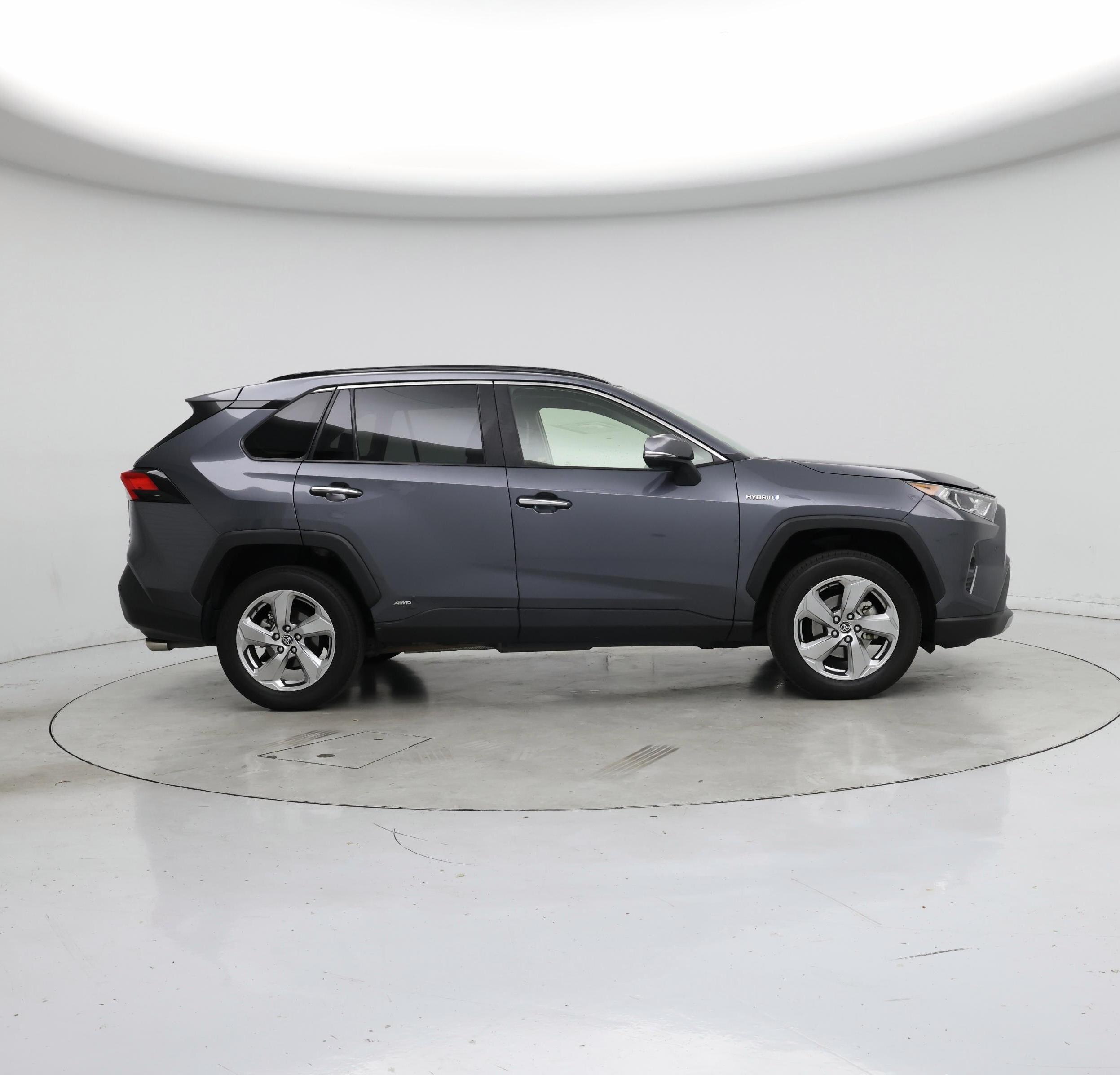 Thumbnail: 2020 Toyota RAV4 - 7