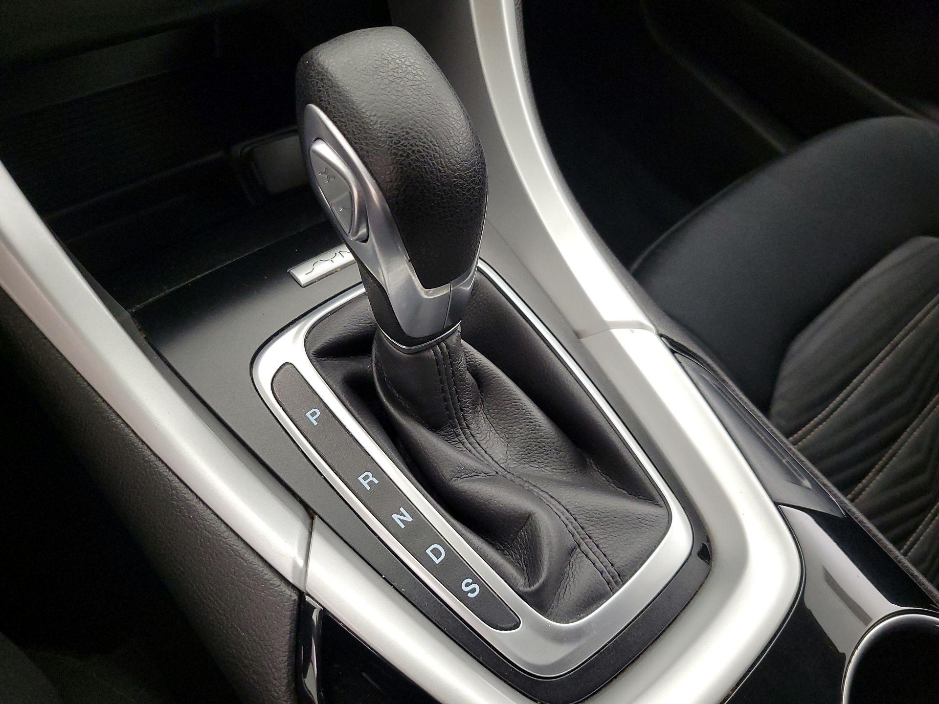 Thumbnail: 2016 Ford Fusion - 17