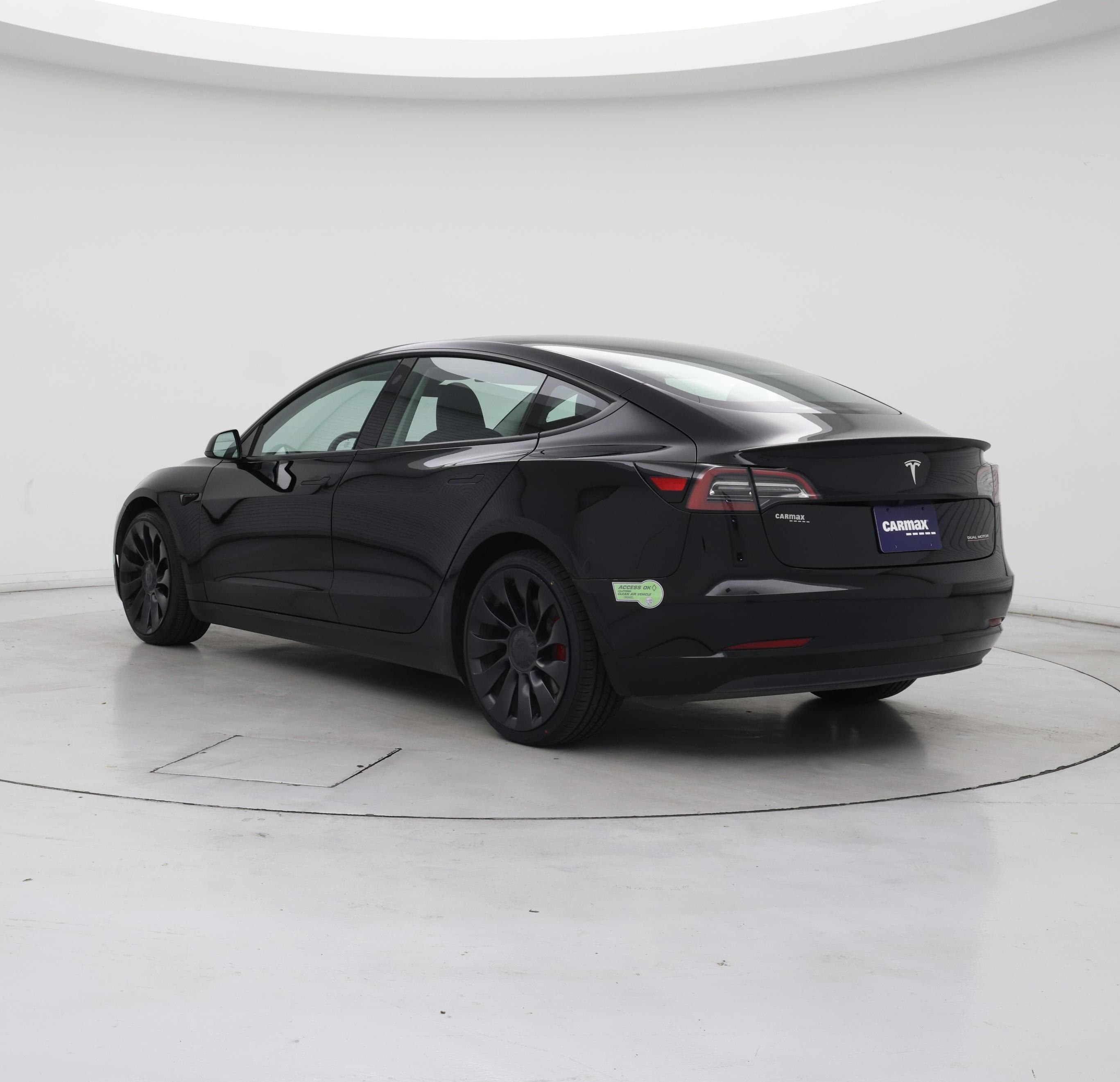 Thumbnail: 2023 Tesla Model 3 - 2
