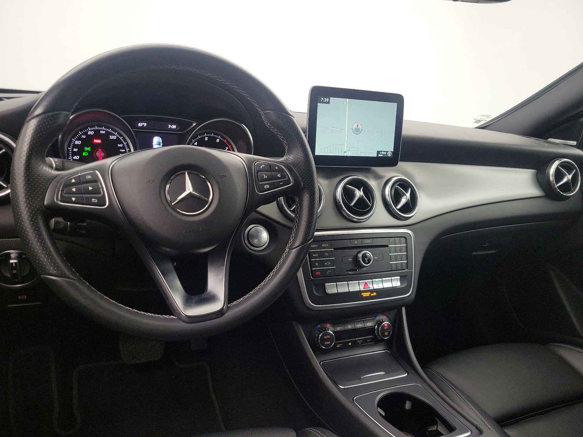 Thumbnail: 2018 Mercedes-Benz CLA - 9