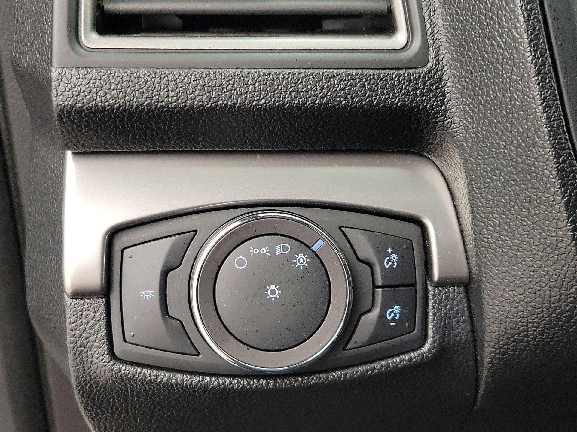 Thumbnail: 2019 Ford Explorer - 13