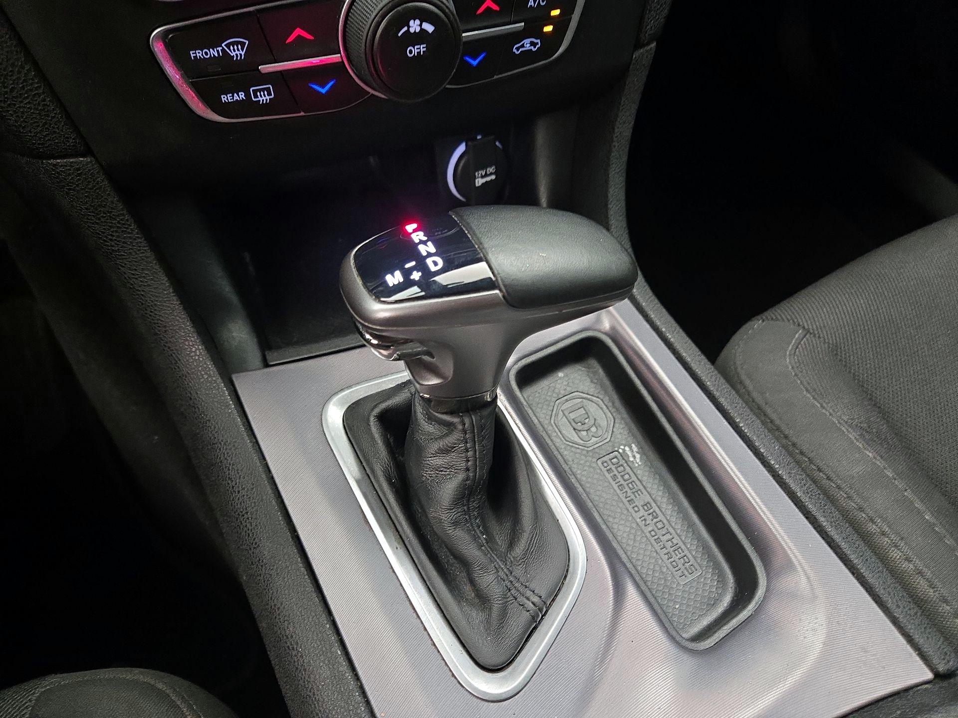 Thumbnail: 2019 Dodge Charger - 17