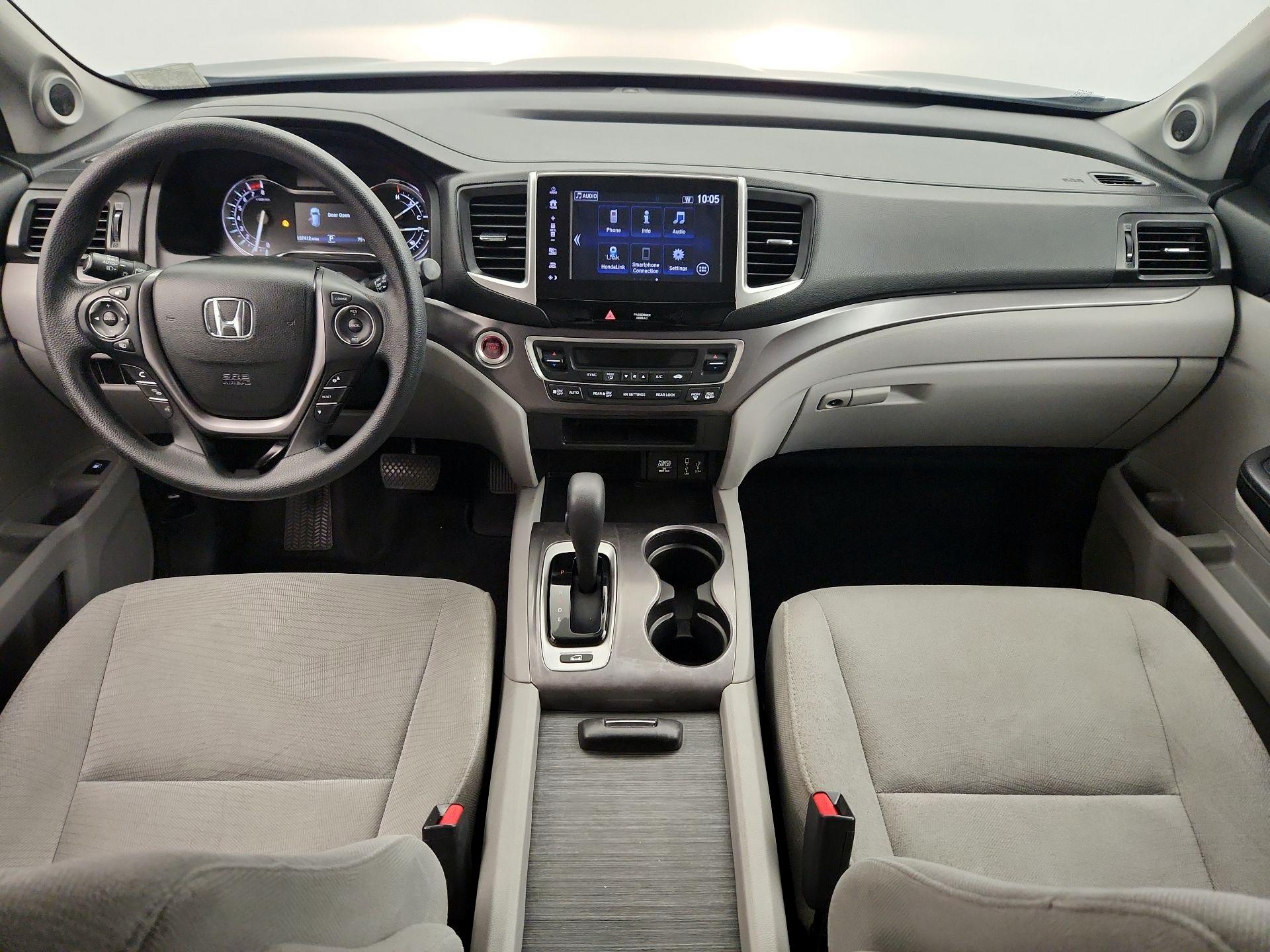 Thumbnail: 2018 Honda Pilot - 9