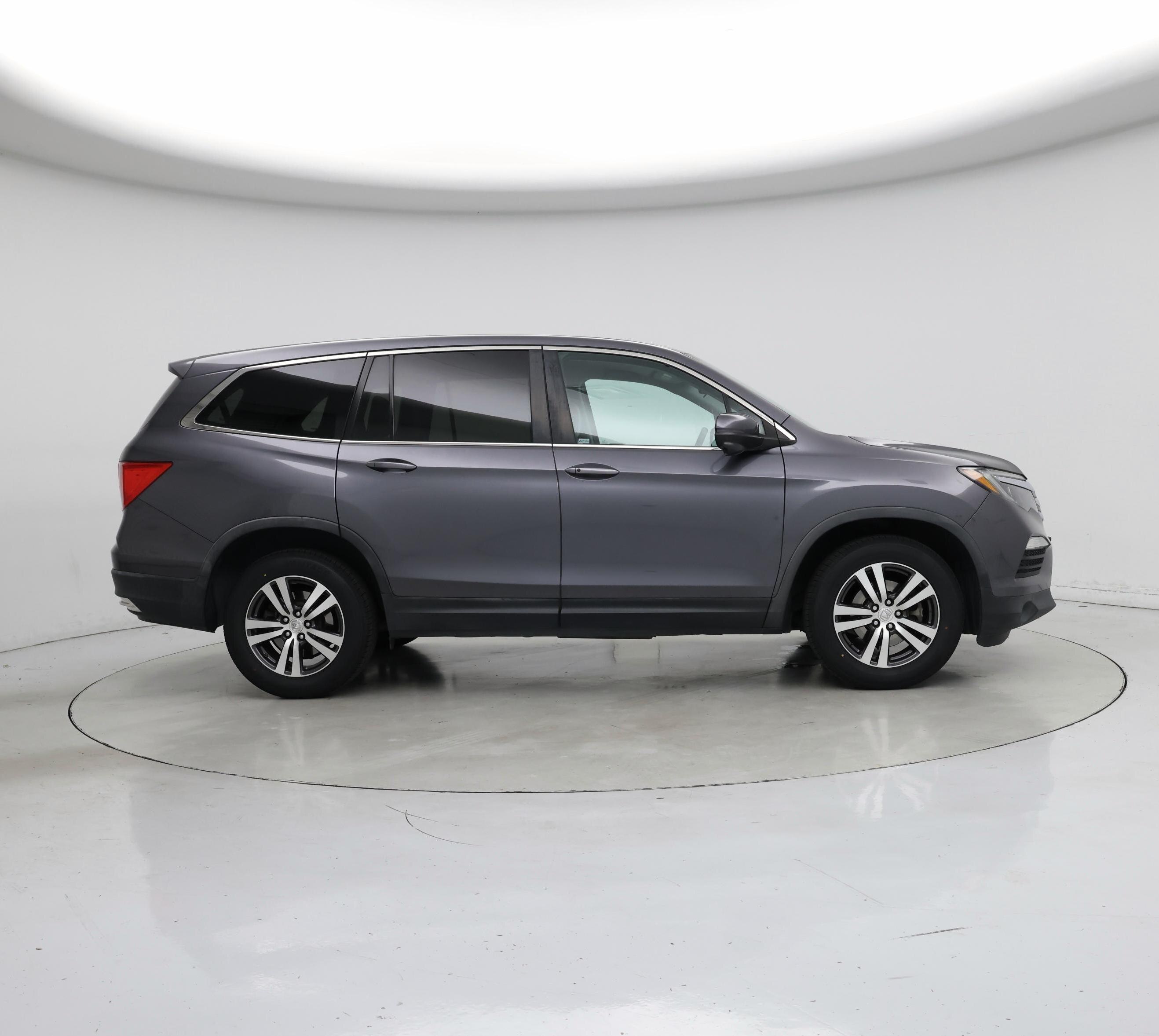 Thumbnail: 2018 Honda Pilot - 7