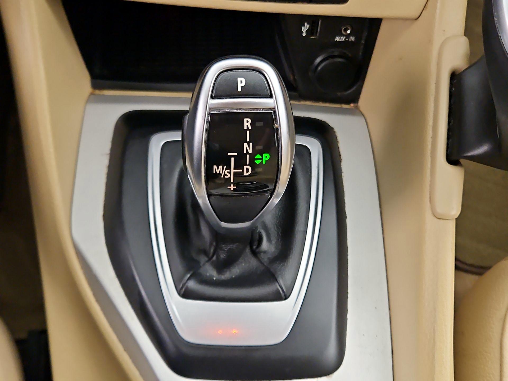 Thumbnail: 2015 BMW X1 - 18