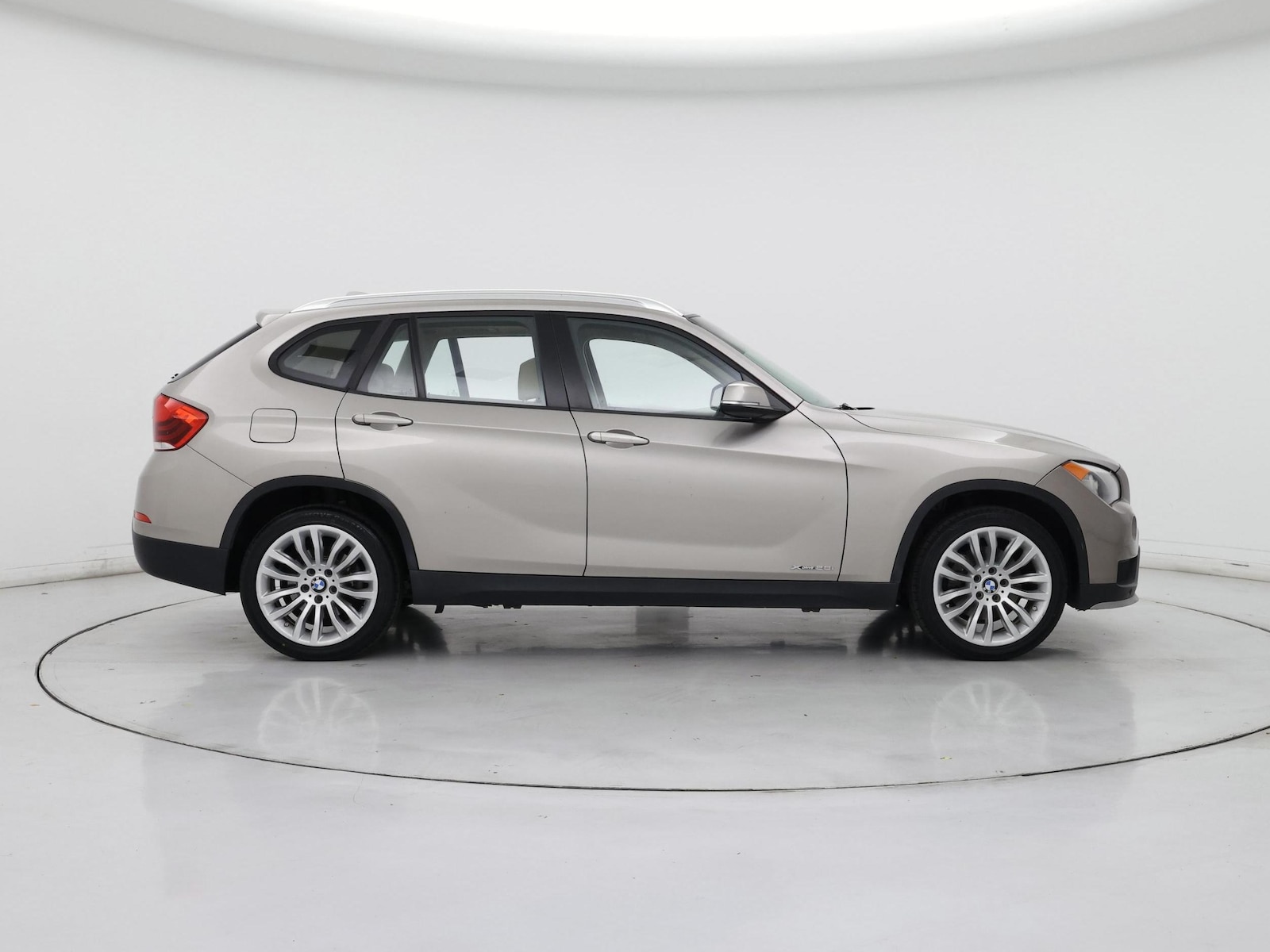 2015 BMW X1 28i - Photo 8