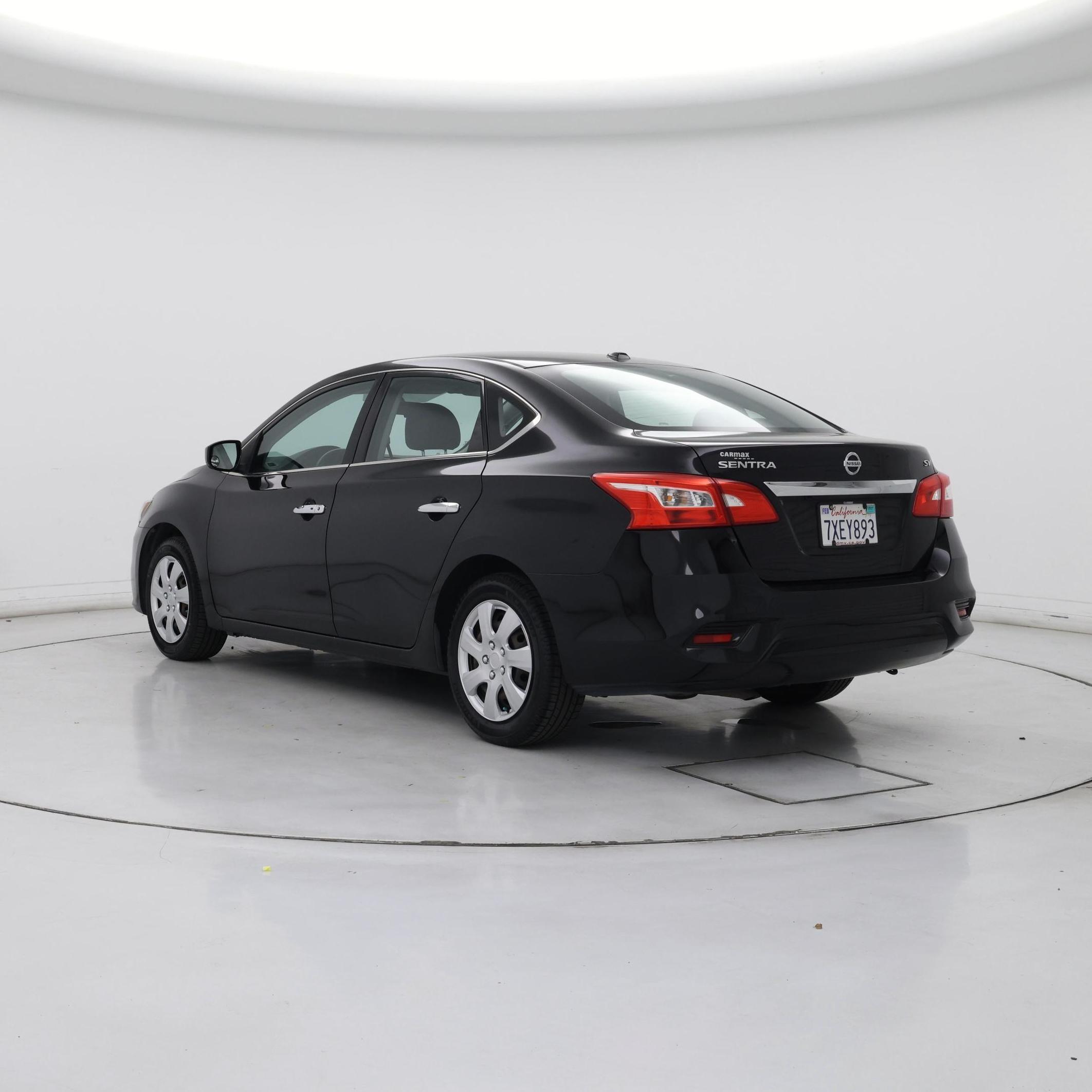 Thumbnail: 2017 Nissan Sentra - 2