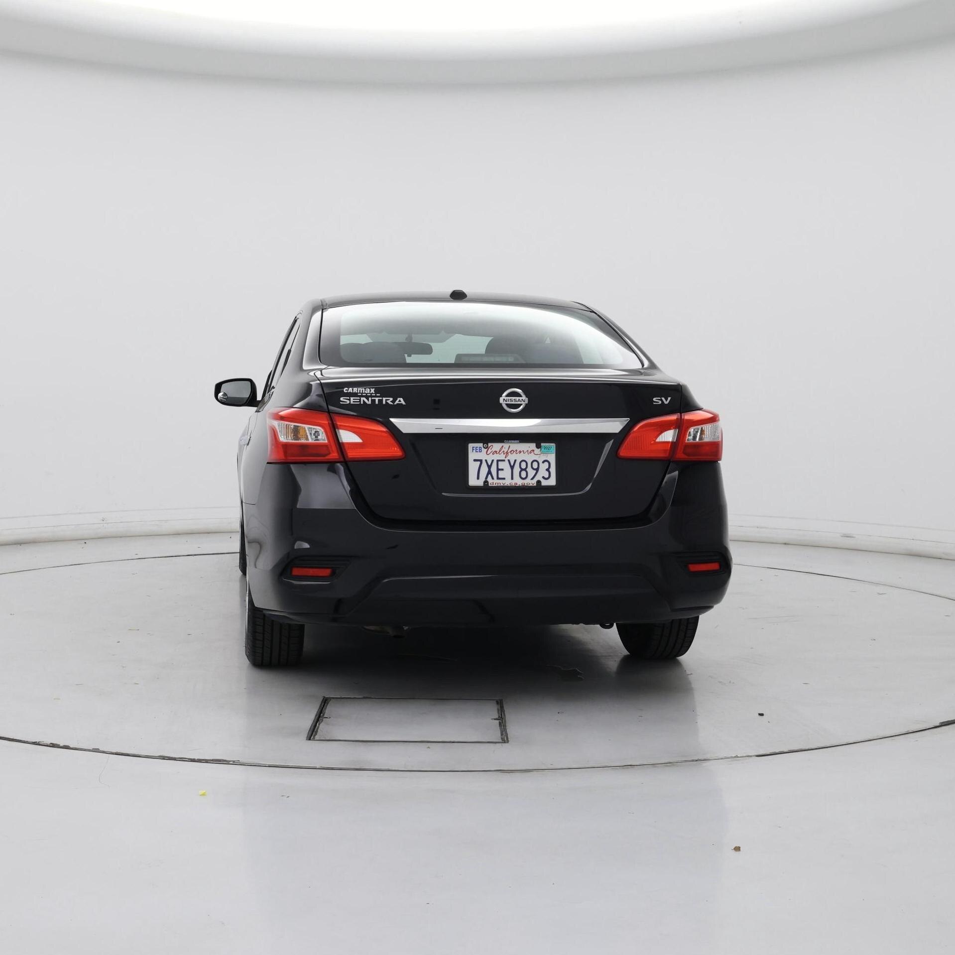 Thumbnail: 2017 Nissan Sentra - 6