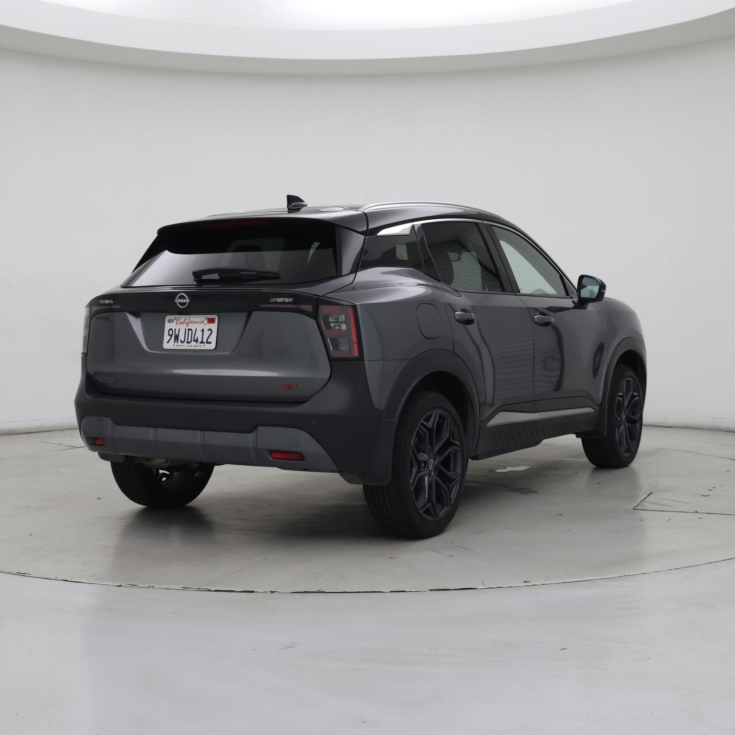 Thumbnail: 2025 Nissan Kicks - 8