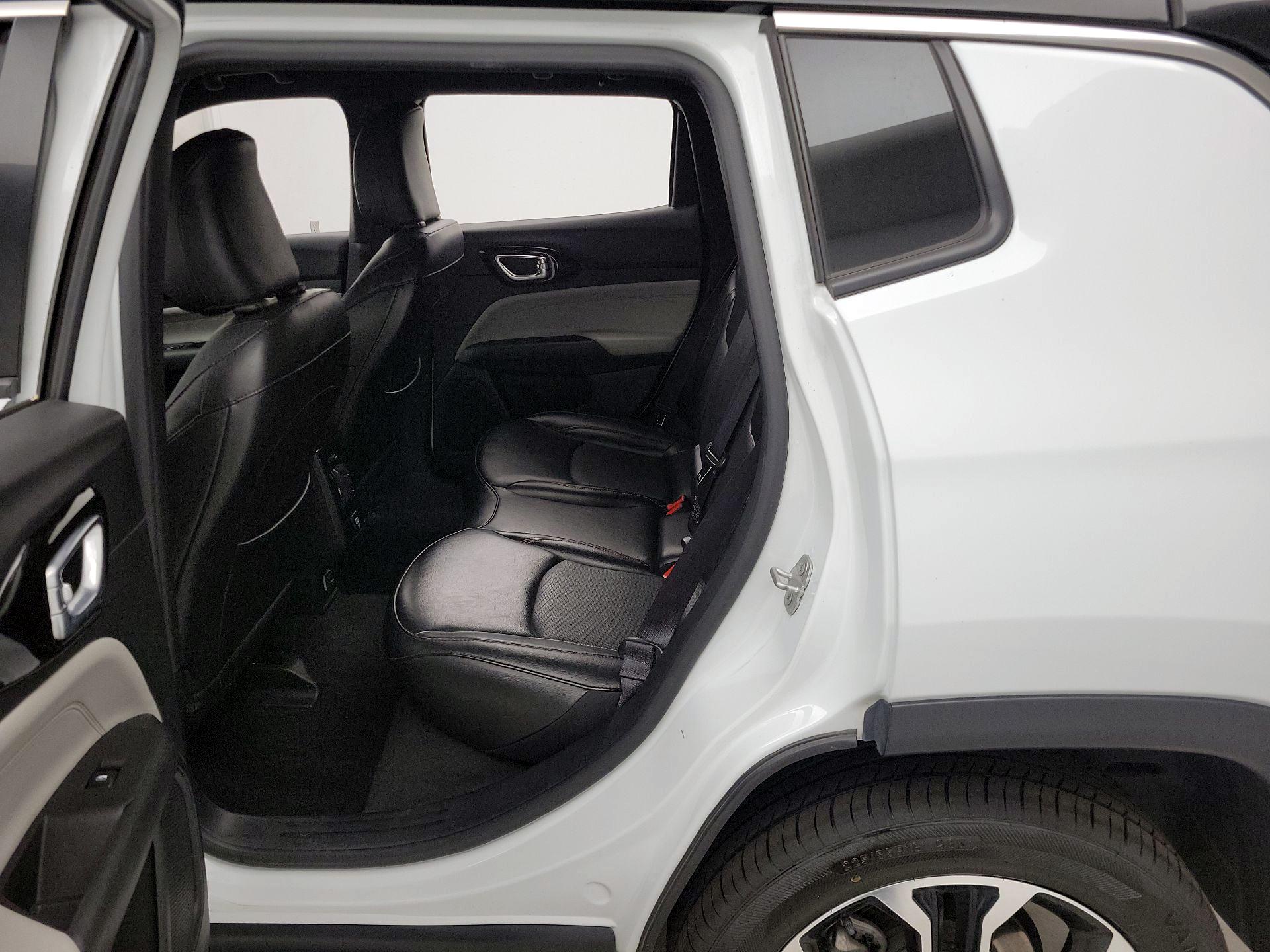Thumbnail: 2023 Jeep Compass - 19
