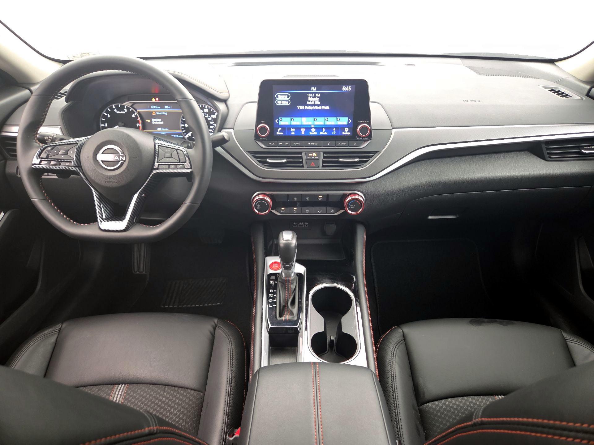 Thumbnail: 2025 Nissan Altima - 9