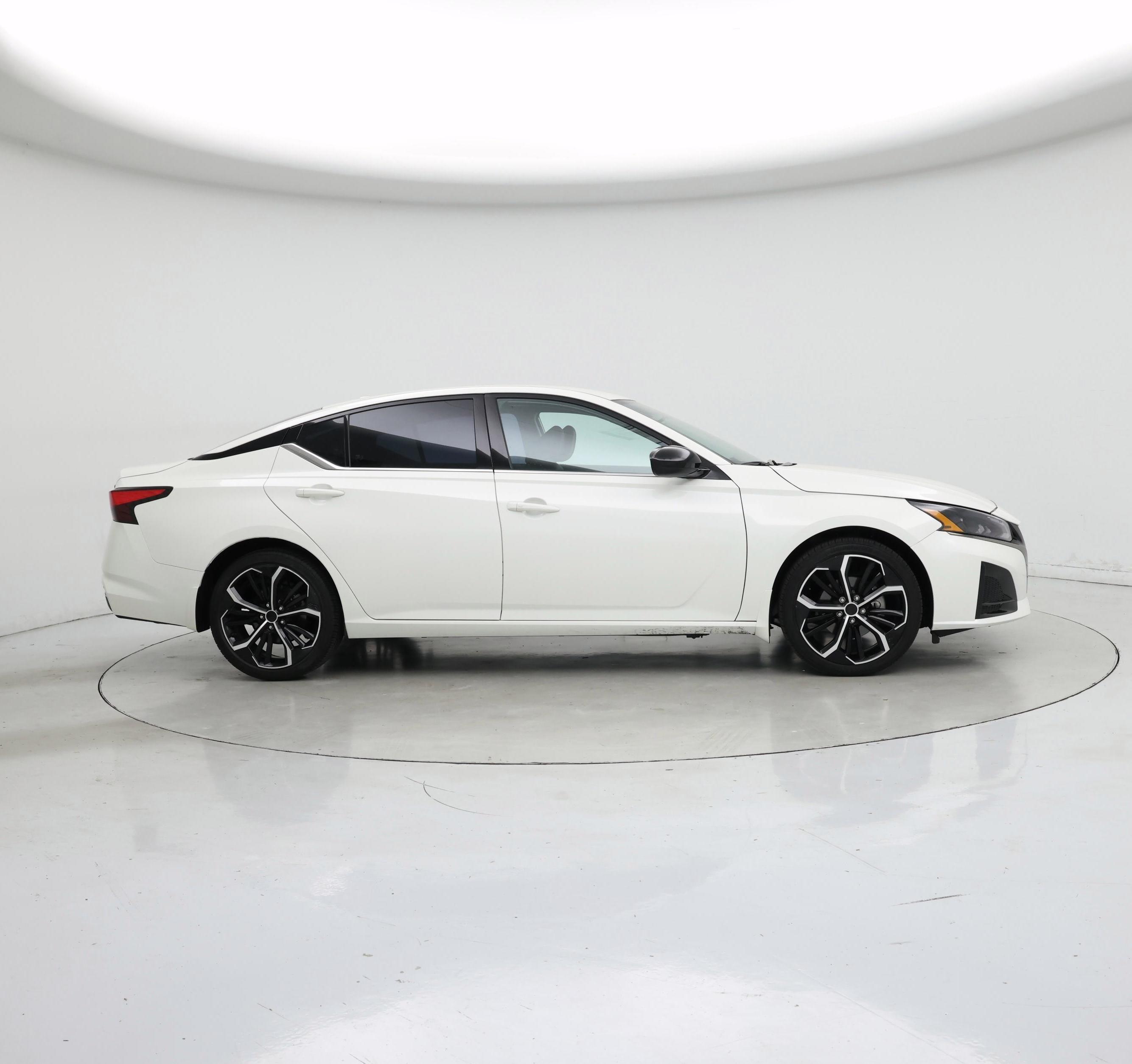 Thumbnail: 2025 Nissan Altima - 7