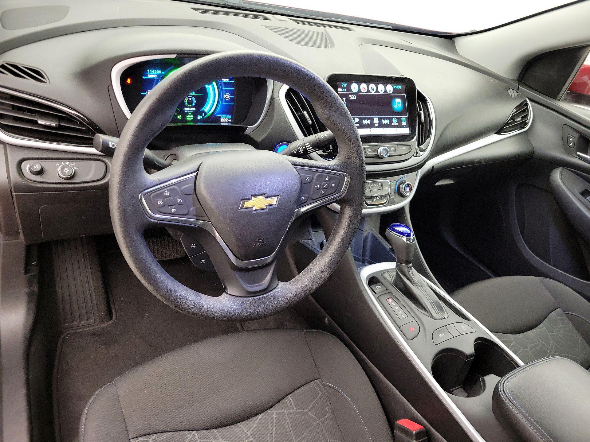 Thumbnail: 2018 Chevrolet Volt - 9