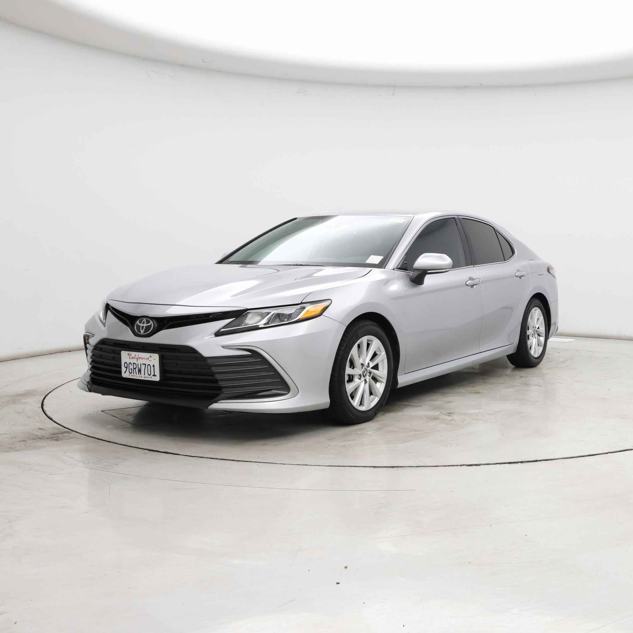 Thumbnail: 2023 Toyota Camry - 4