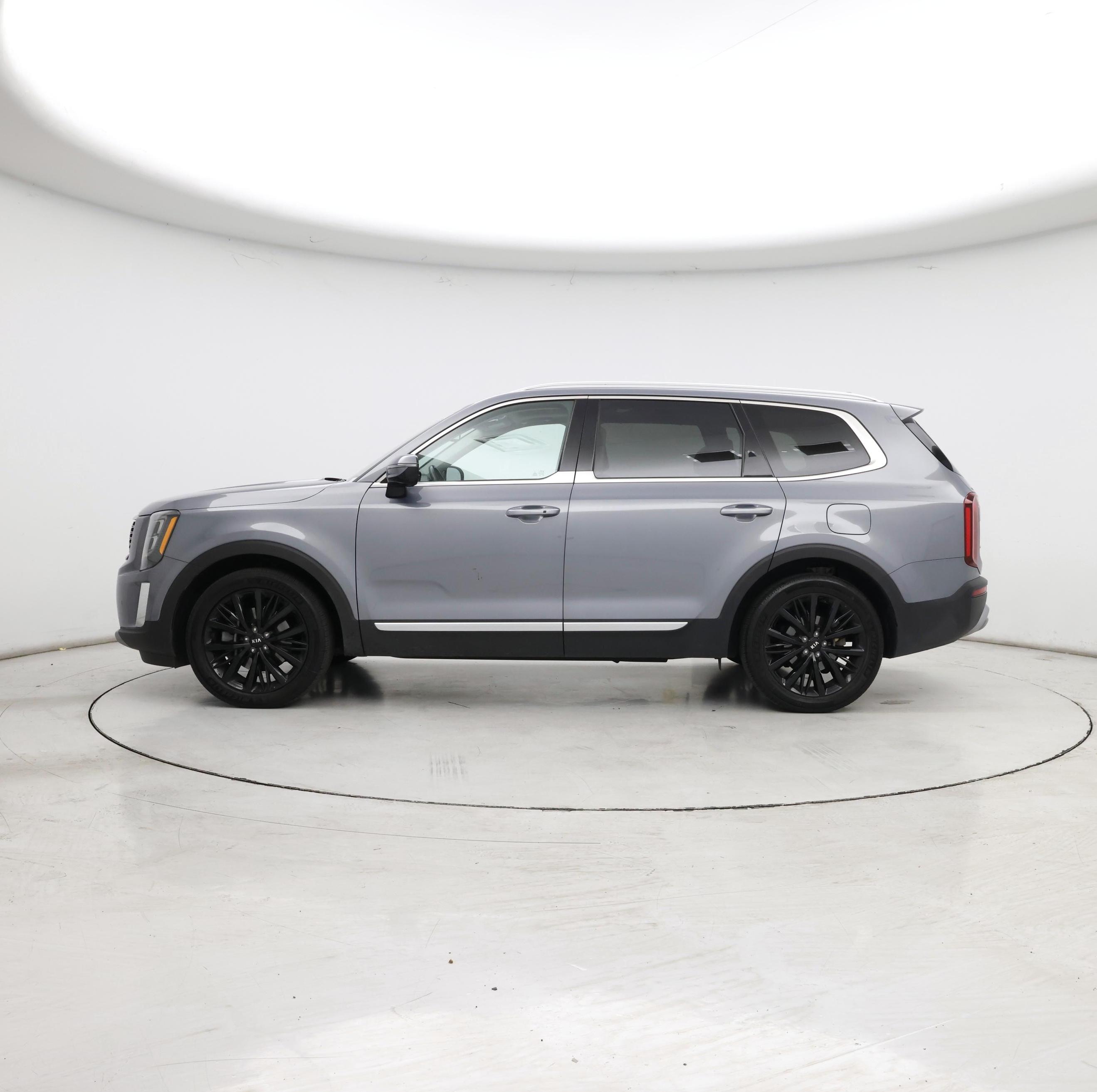 Thumbnail: 2020 Kia Telluride - 3