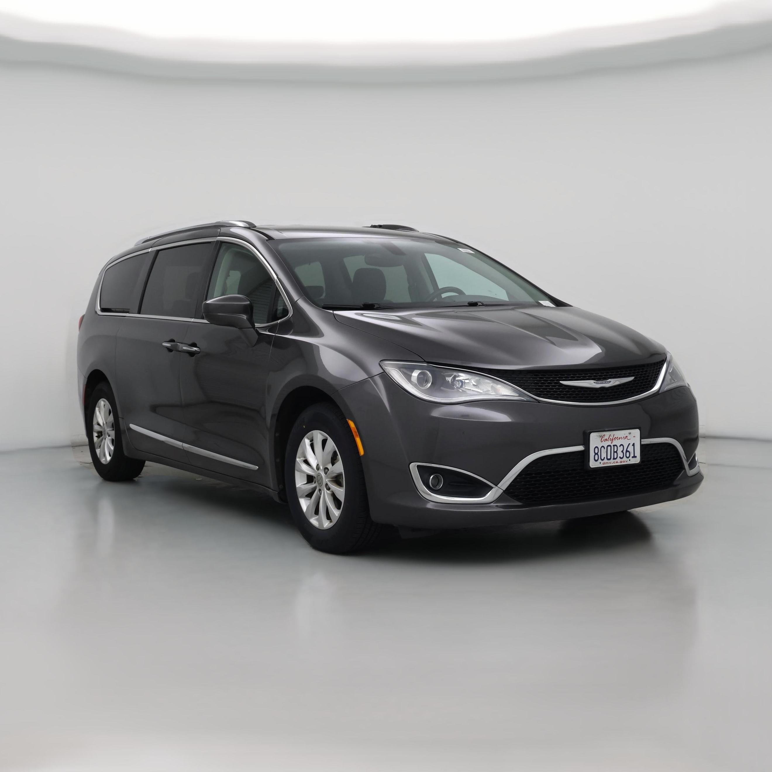 Thumbnail: 2018 Chrysler Pacifica - 1