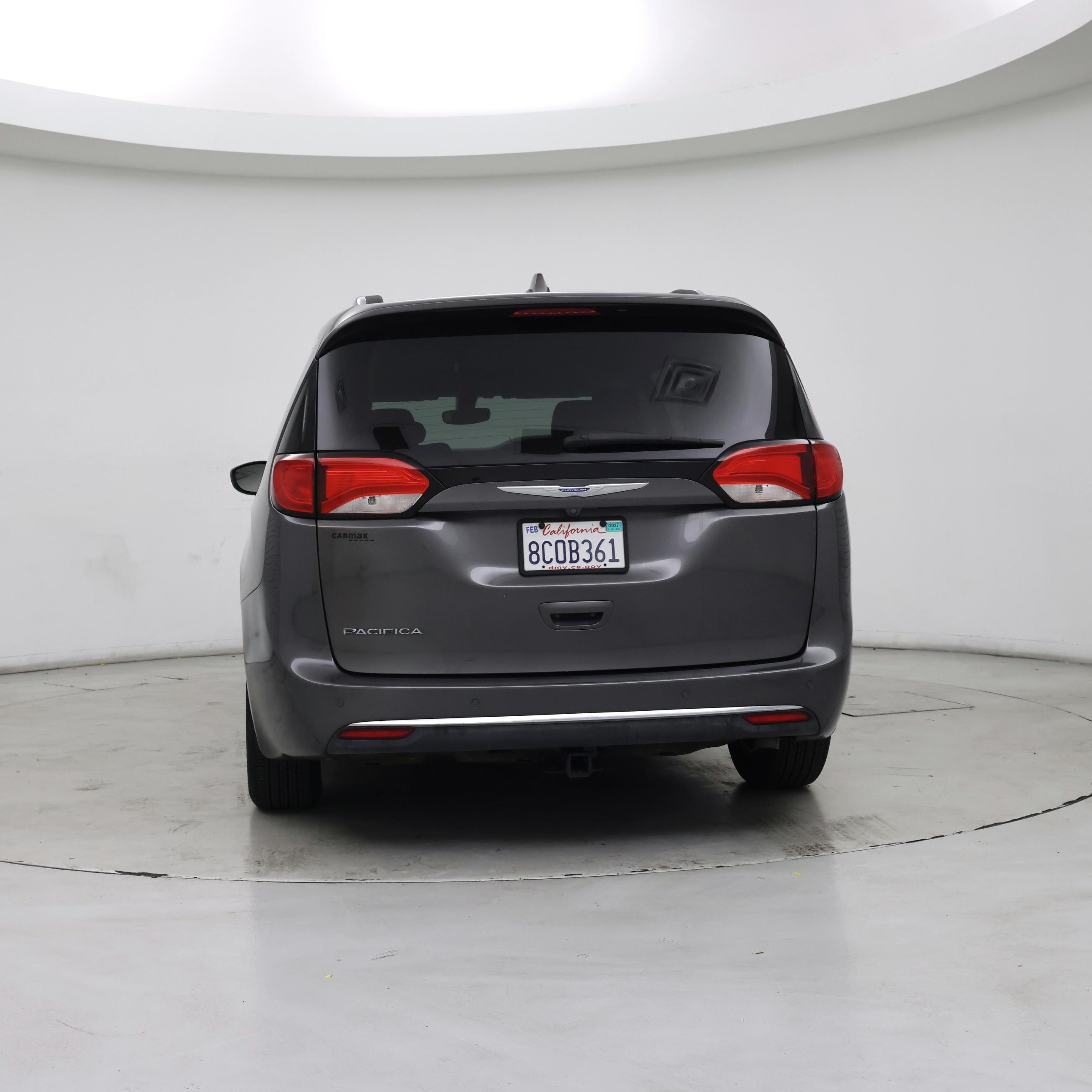Thumbnail: 2018 Chrysler Pacifica - 6