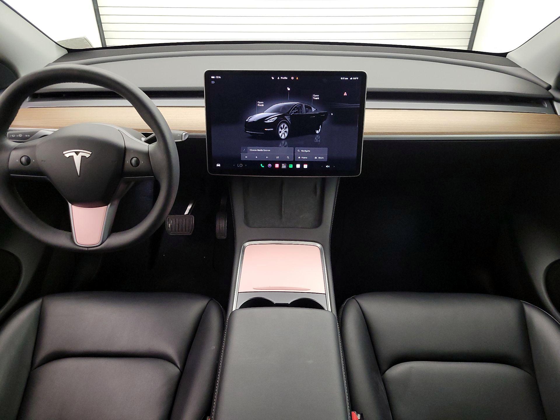 Thumbnail: 2023 Tesla Model Y - 9