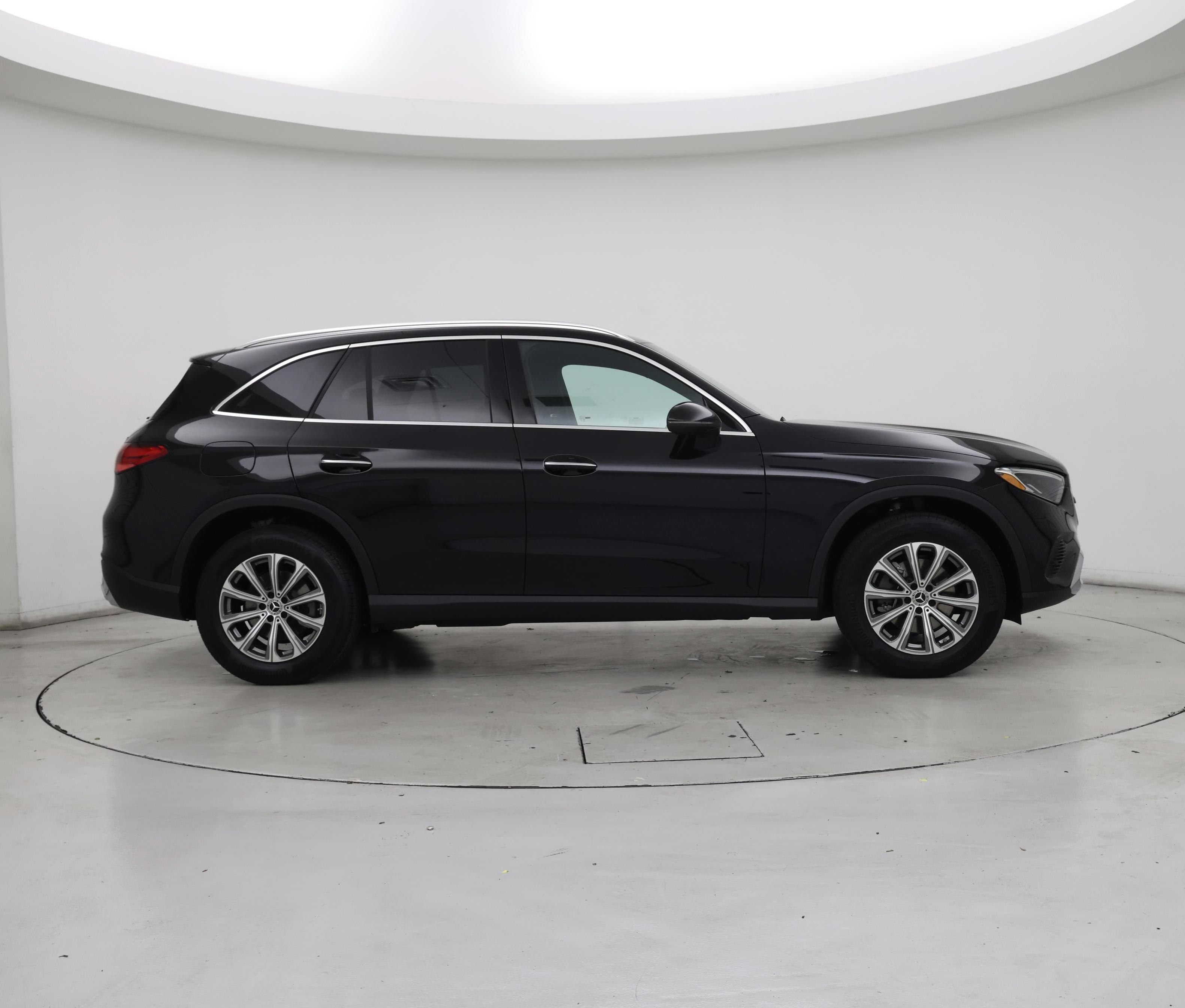 Thumbnail: 2025 Mercedes-Benz GLC - 7