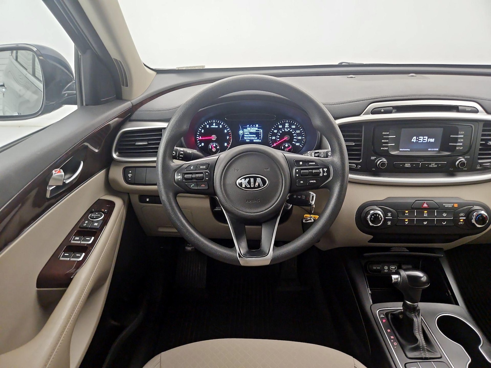2017 Kia Sorento LX - Photo 11