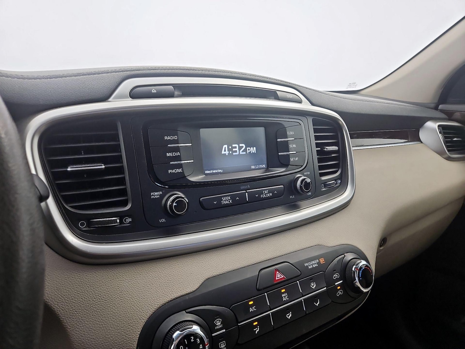 2017 Kia Sorento LX - Photo 15