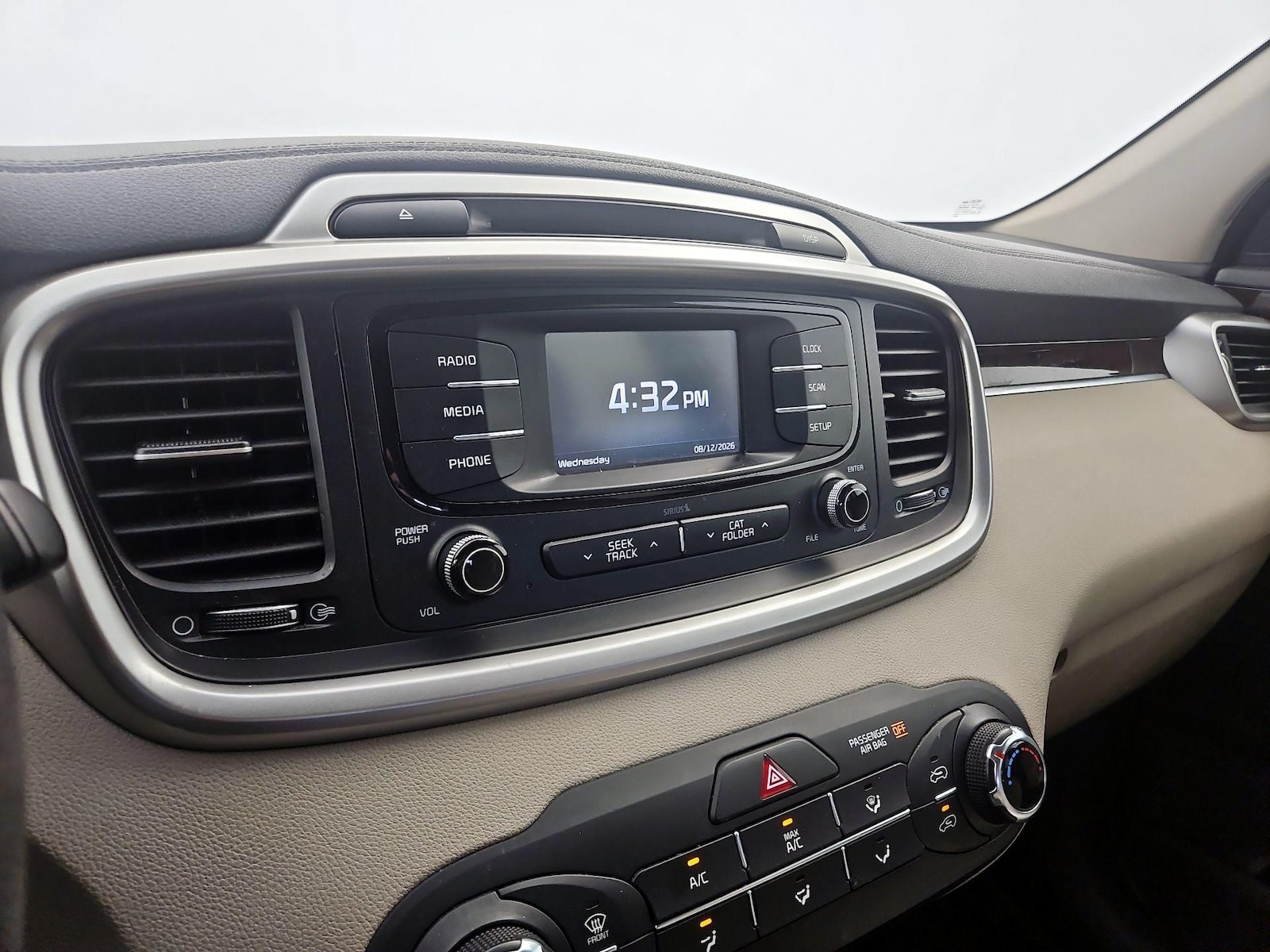 2017 Kia Sorento LX - Photo 17