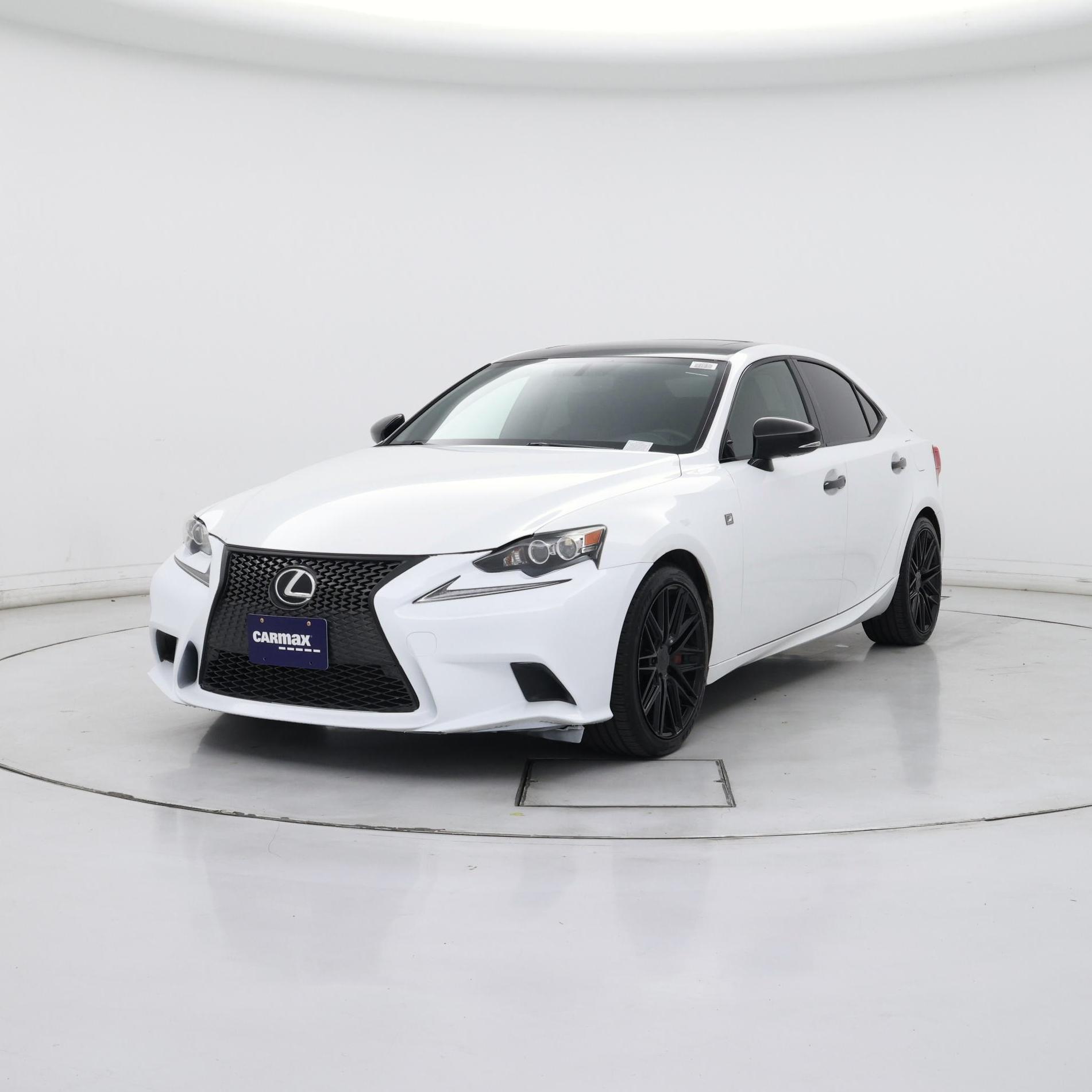 Thumbnail: 2016 Lexus IS - 4