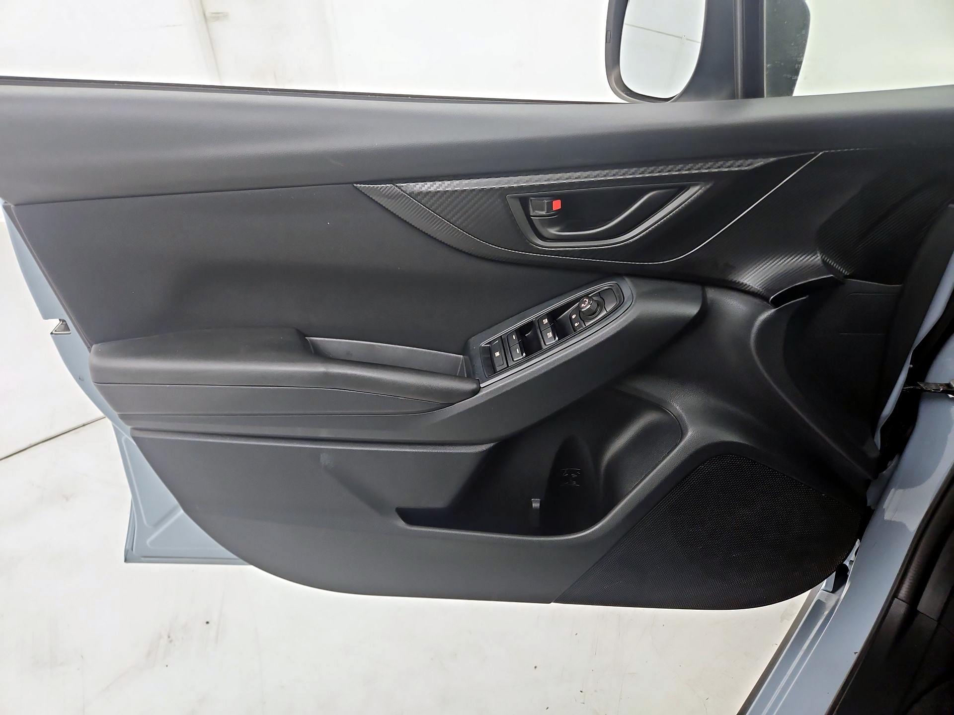 Thumbnail: 2019 Subaru Crosstrek - 12