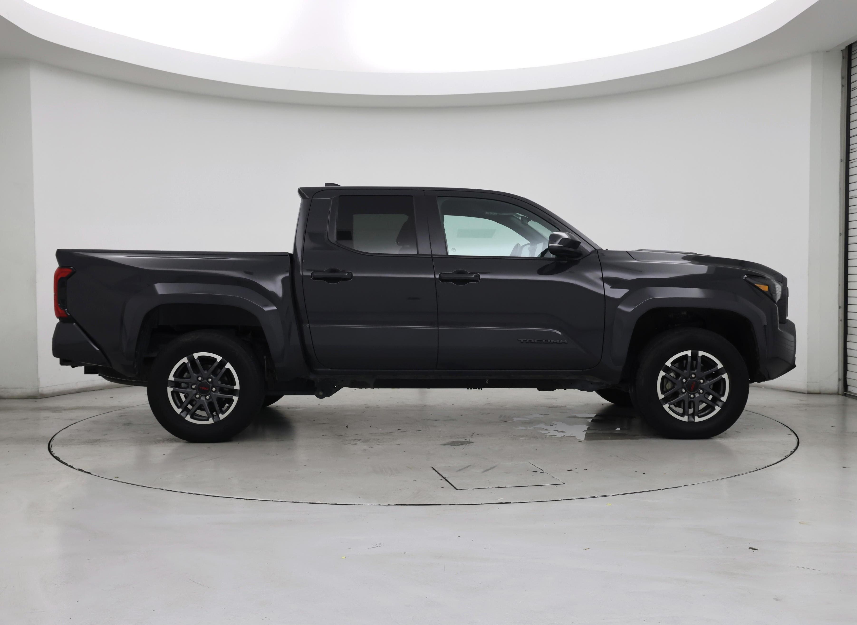 Thumbnail: 2024 Toyota Tacoma - 7